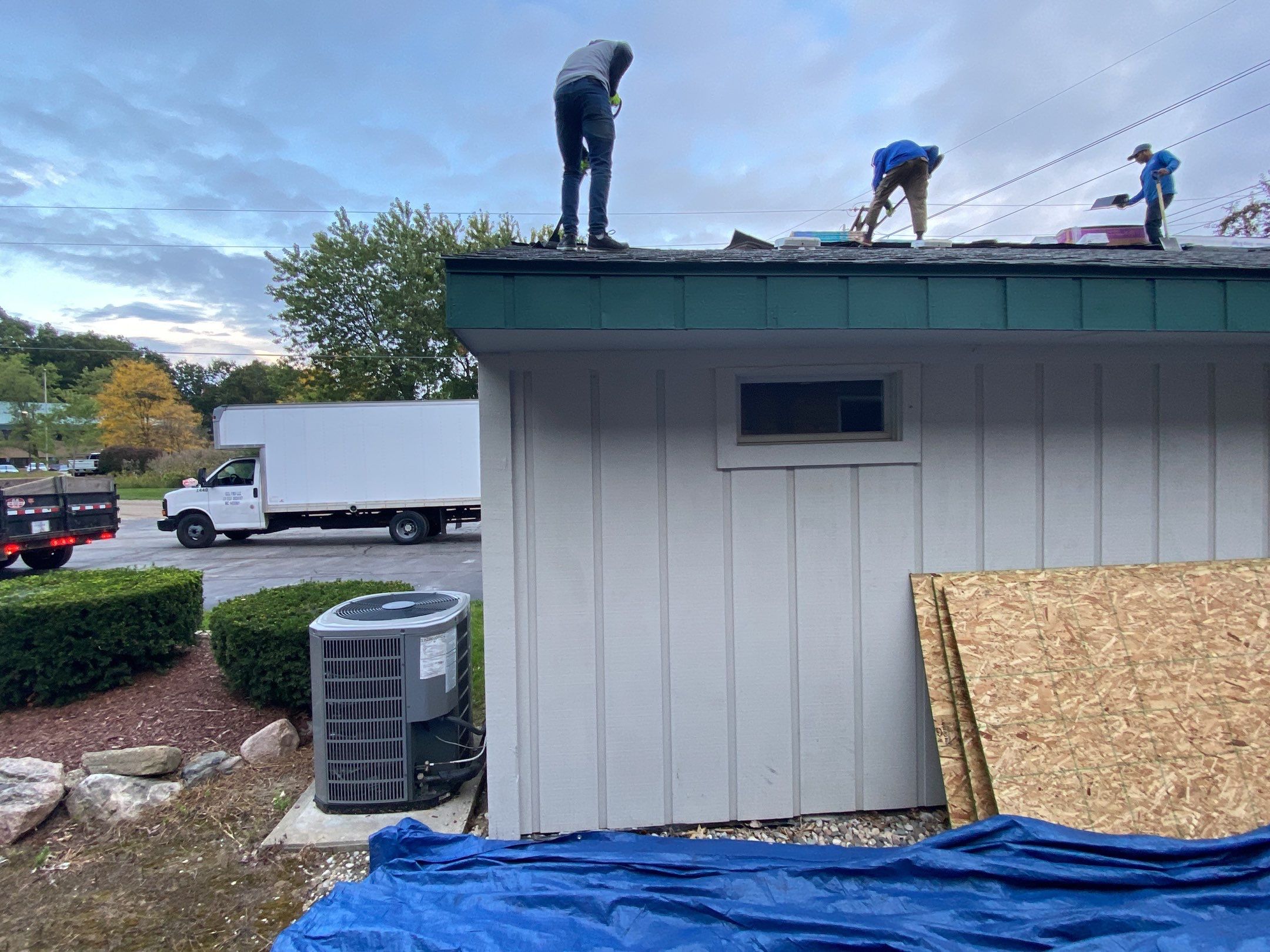 Roof Replacement using CertainTeed Landmark by 180 Contractors