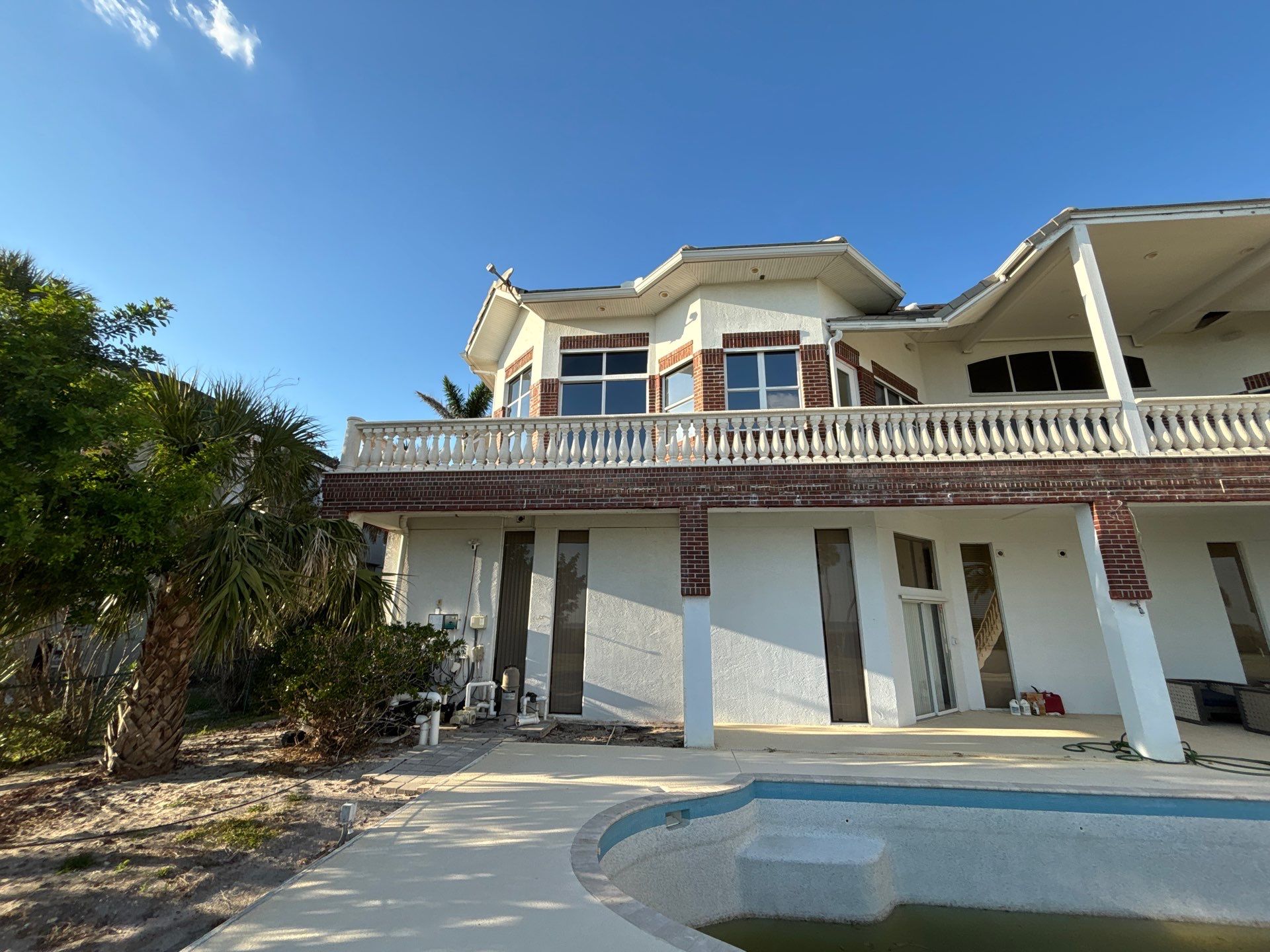 Gutter System Maintenance in Bradenton FL by Gutter Professors