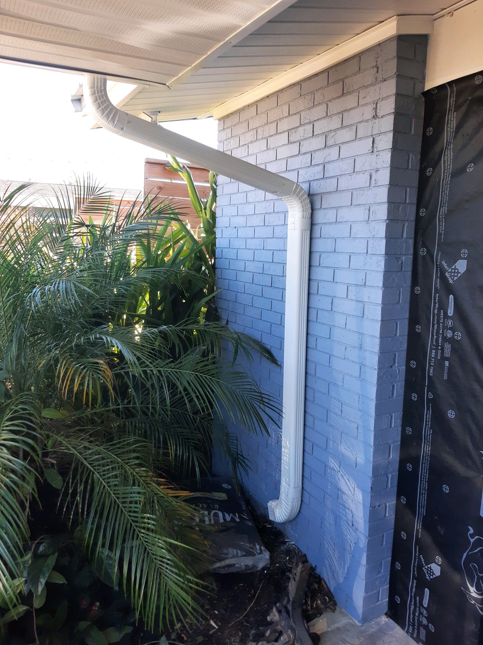 Gutter Installation using K-Style Seamless Gutters and Soffit and Fascia Replacement by Gutter Professors