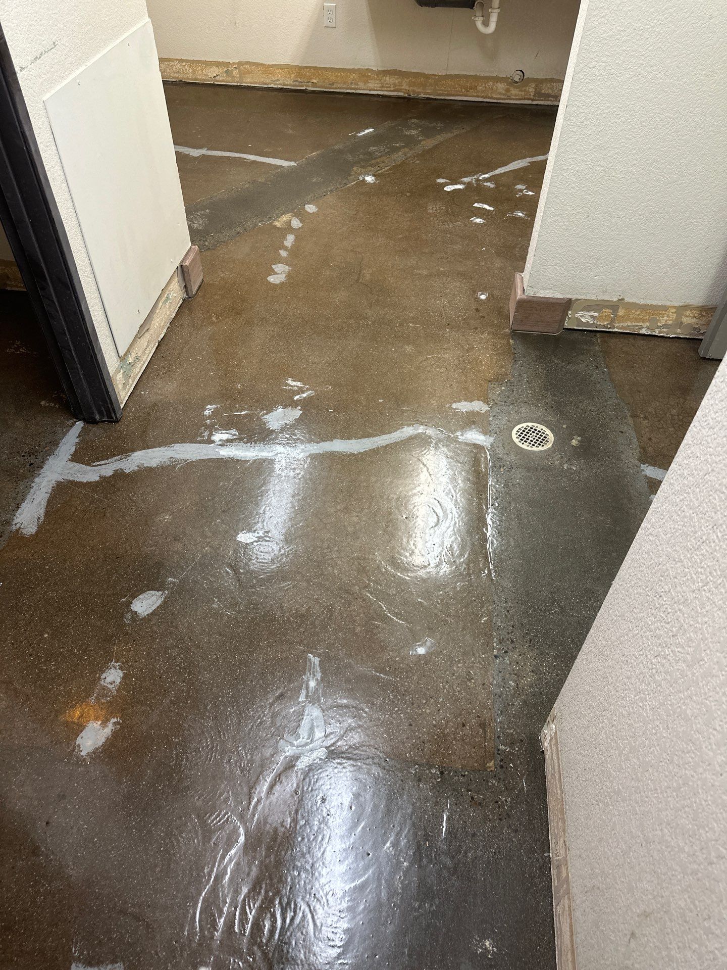 Custom Basalt Polyurea Interior Floor Coating Transformation in Atascadero by MGP Coatings