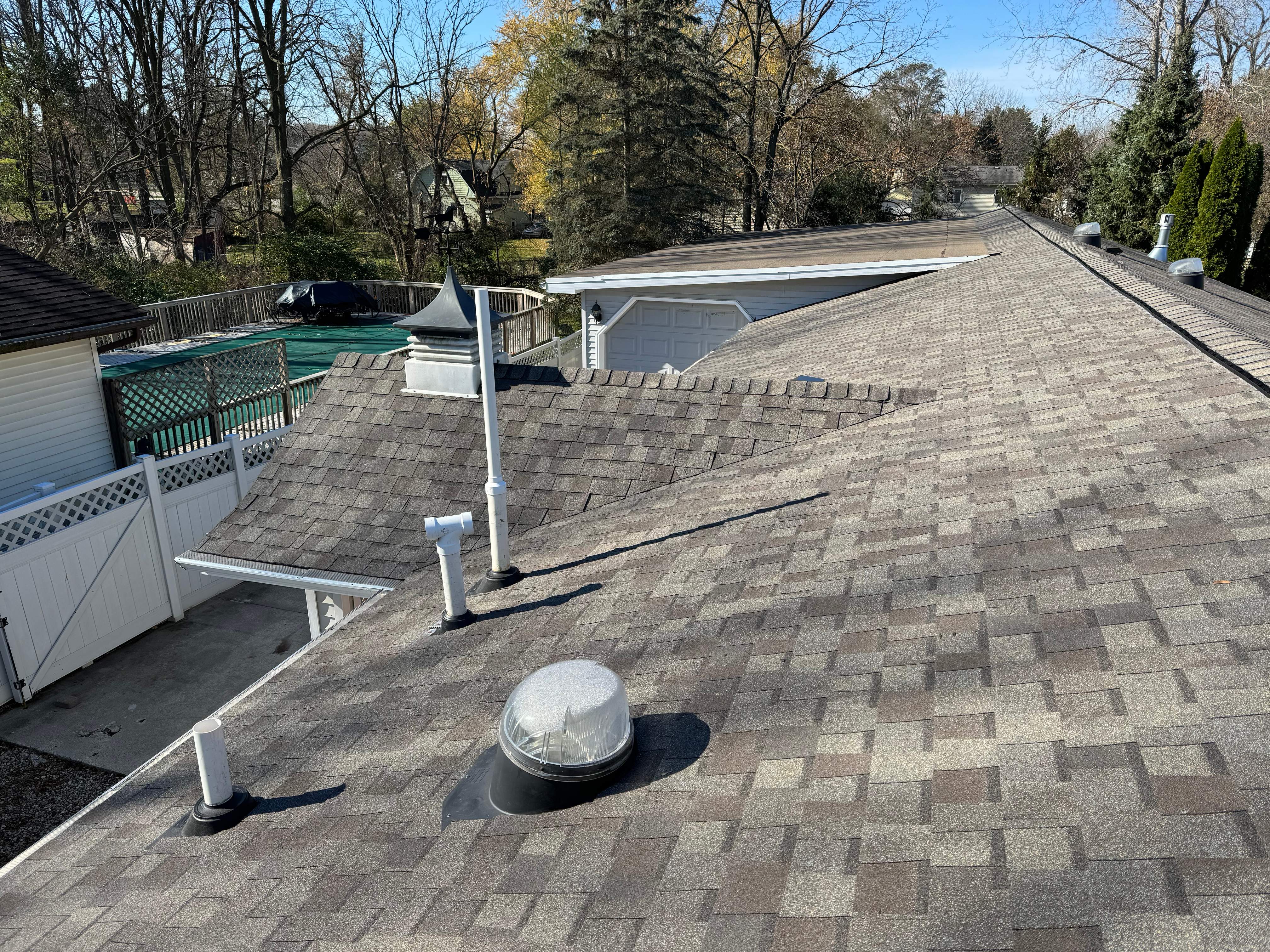 Residential Roofing Installation using Certainteed Landmark ClimateFlex. by GRACCO