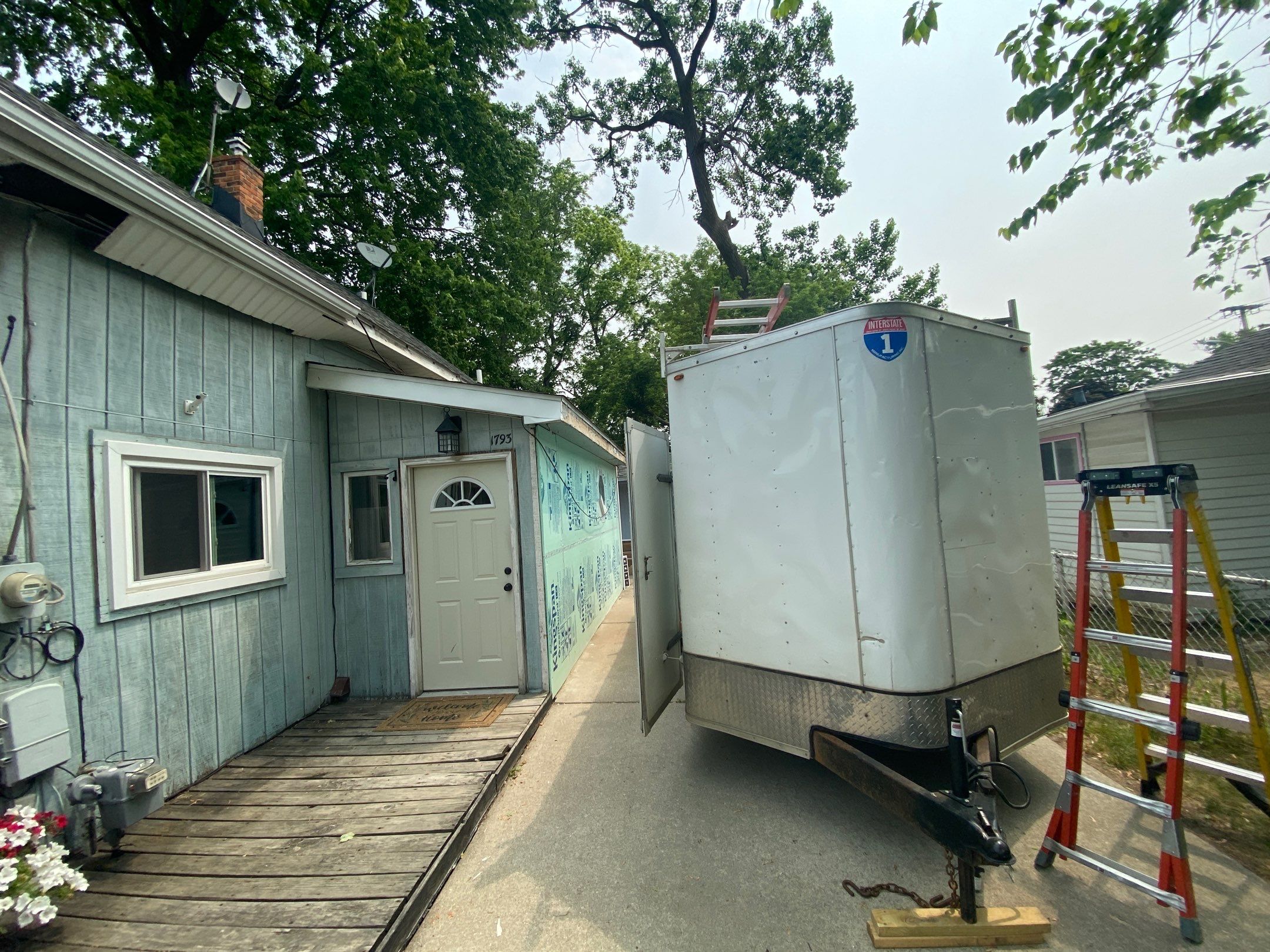 Siding Replacement using CertainTeed Restoration Classis D4 by 180 Contractors