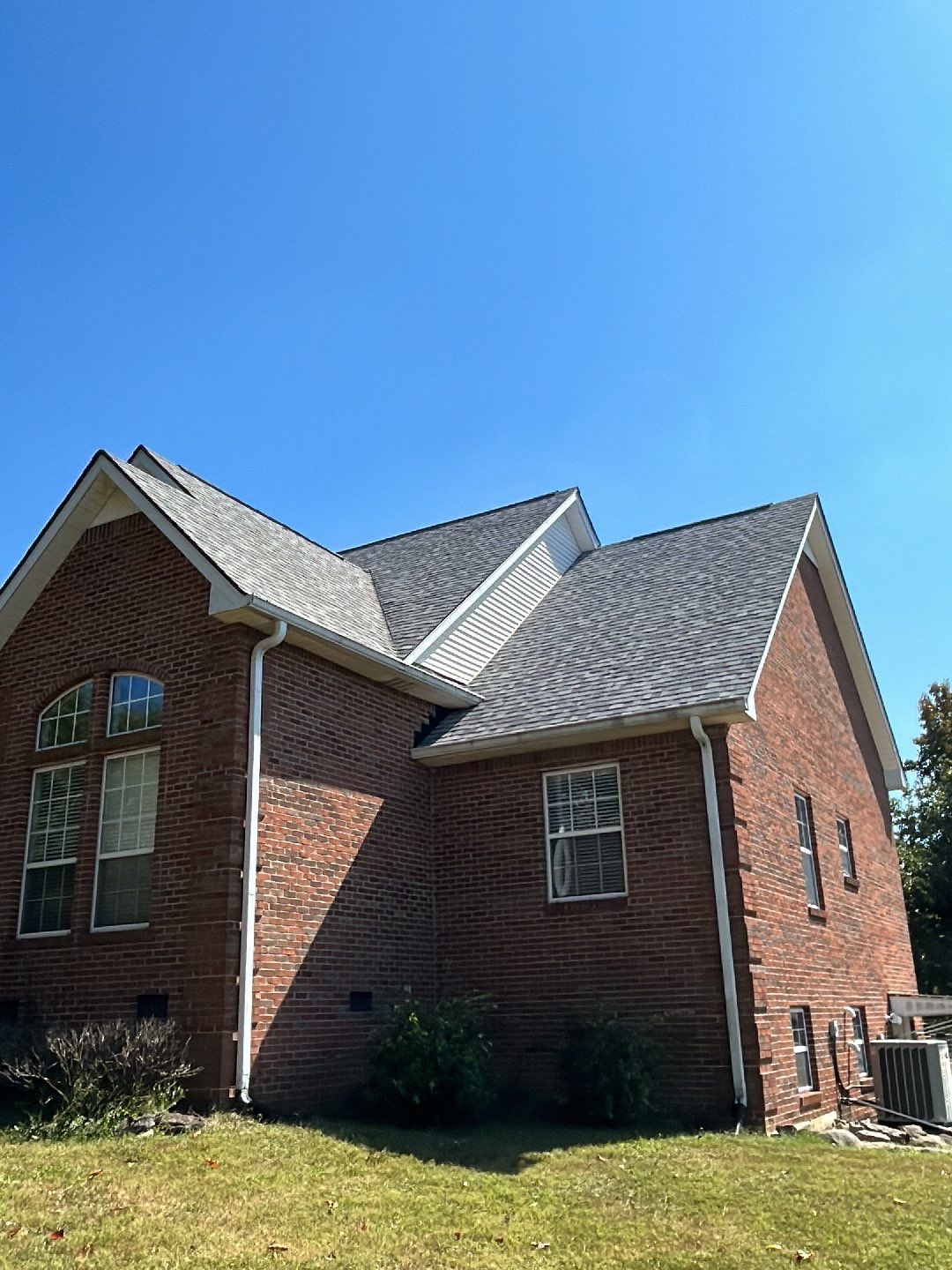 Residential Roofing Installation using Owens Corning Duration Shingles Roofing System by Undersun Roofing 