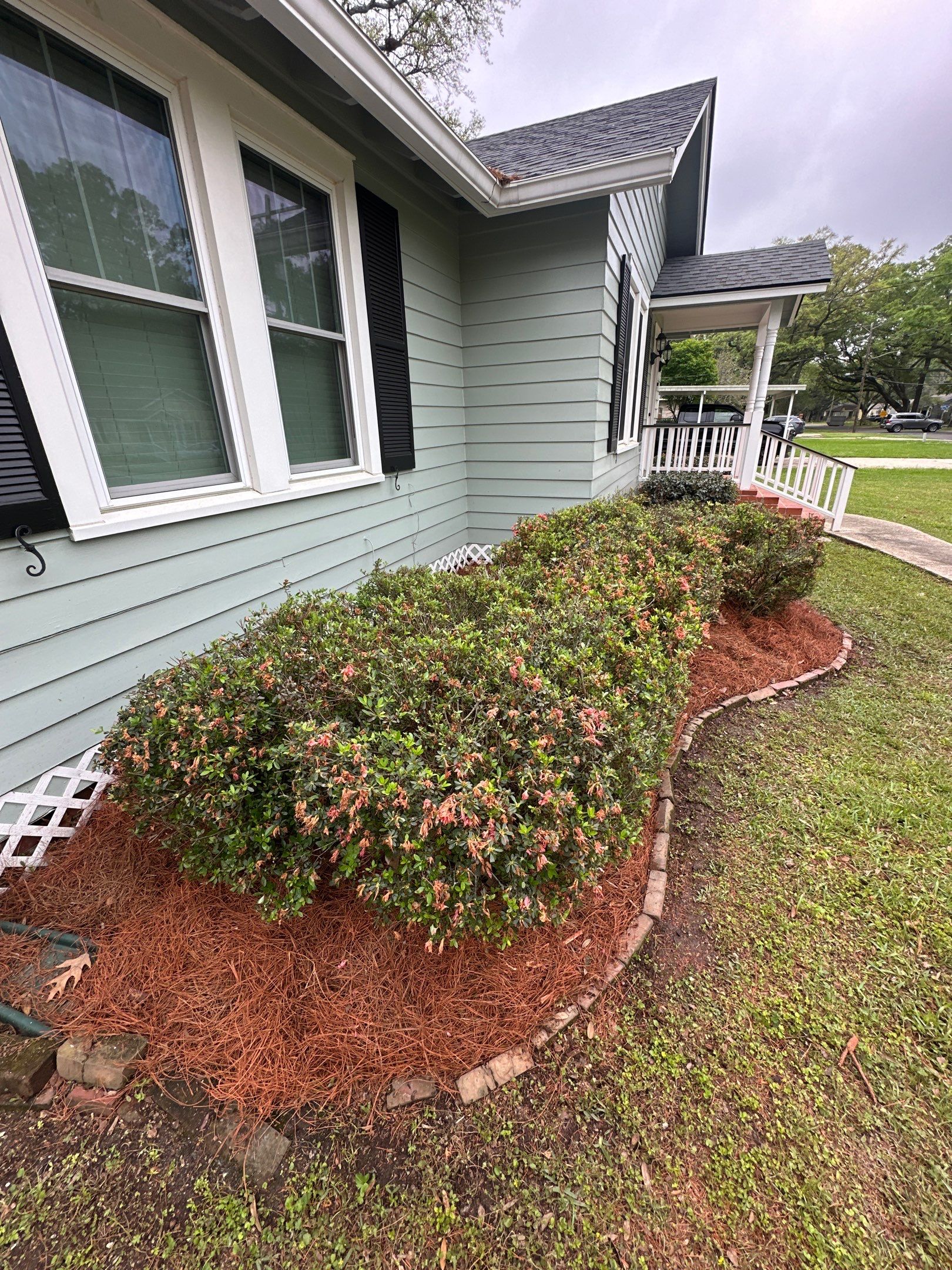 LANDSCAPE SERVICES by CutScape, LLC.