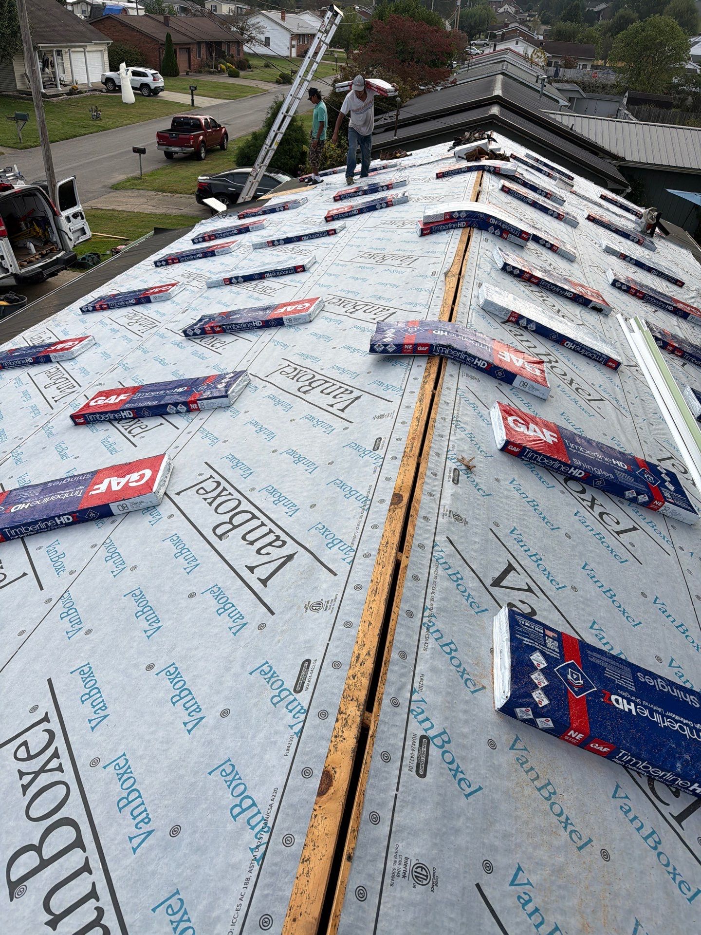 Residential Roofing Installation using GAF Timberline HDZ Charcoal by Rainstoppers Roofing