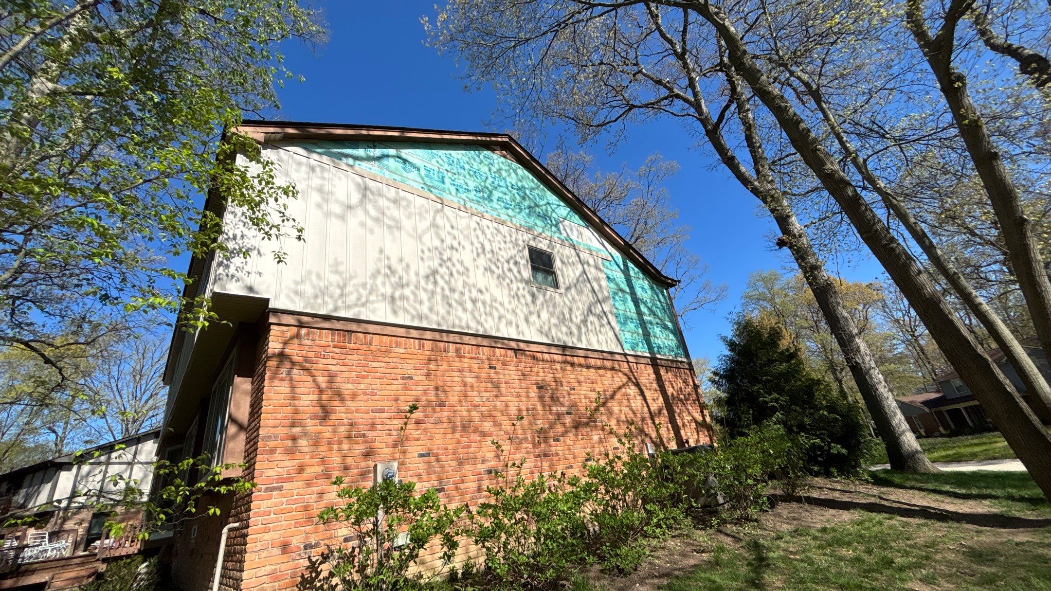 Siding Installation using Alside Monterey Sand by 180 Contractors