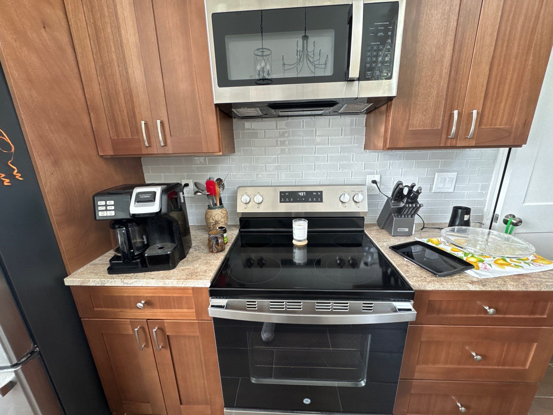 Backsplash Fix From Previous Install by Axtra Hand