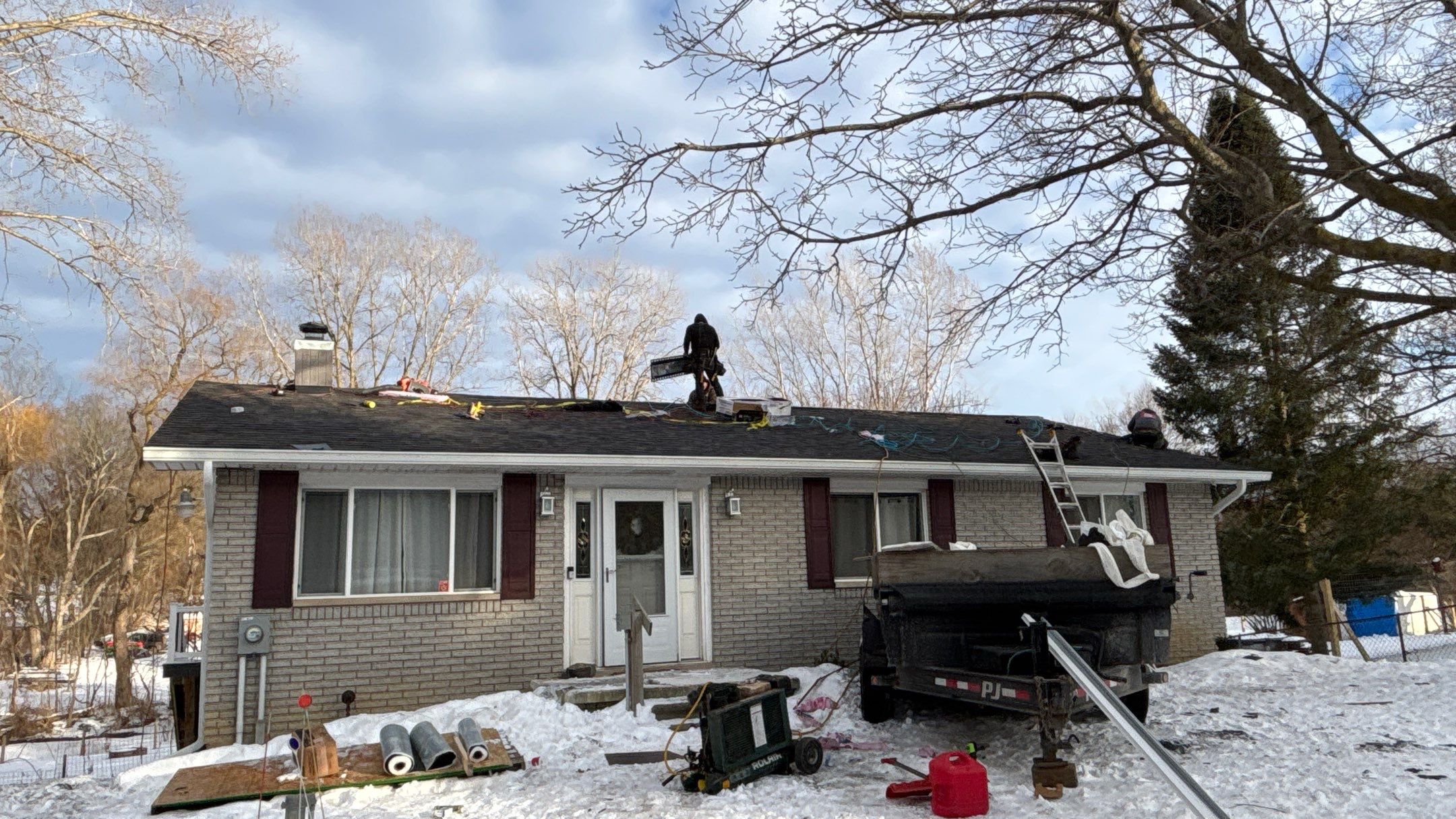 Roof Replacement using Owens Corning Duration Shingle by 180 Contractors