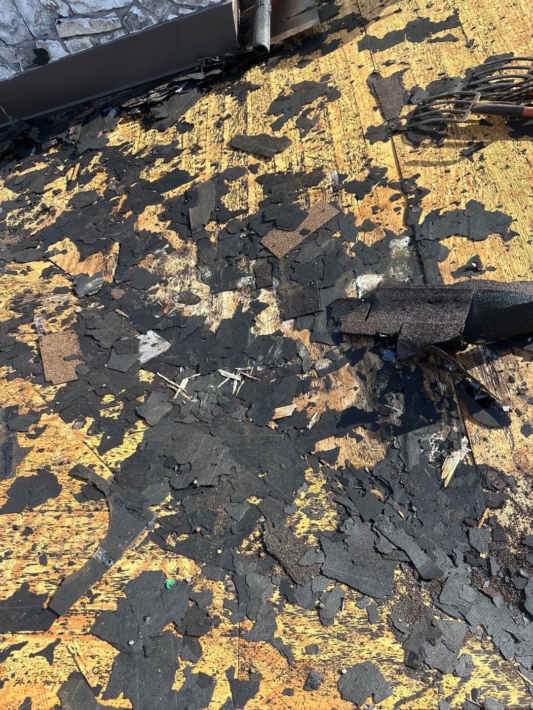 Residential Roofing Installation using Owen's Corning Duration (Lifetime) Shingles by Roof Repair Company