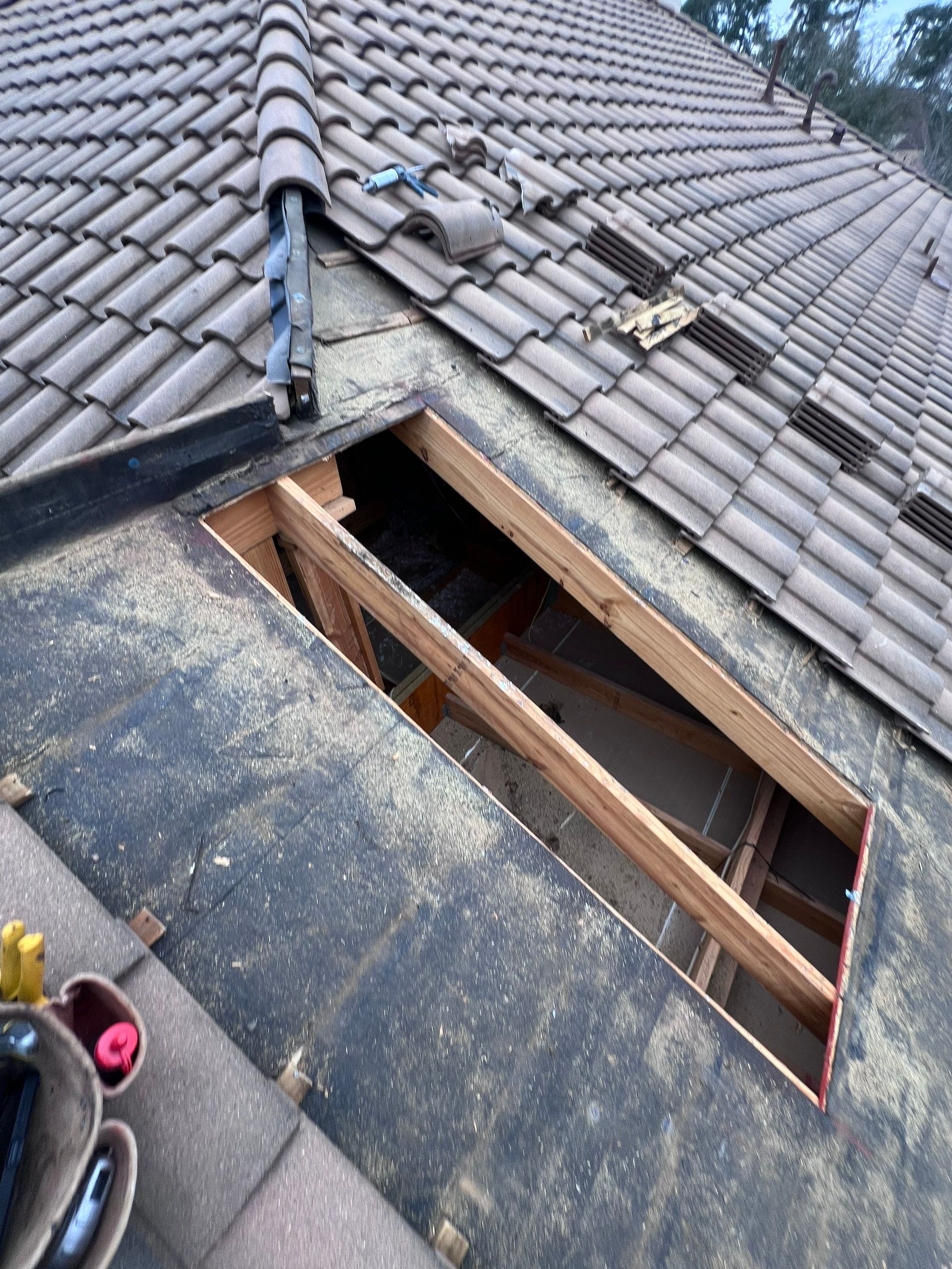 Tile Roof Repair by Roof Repair Company