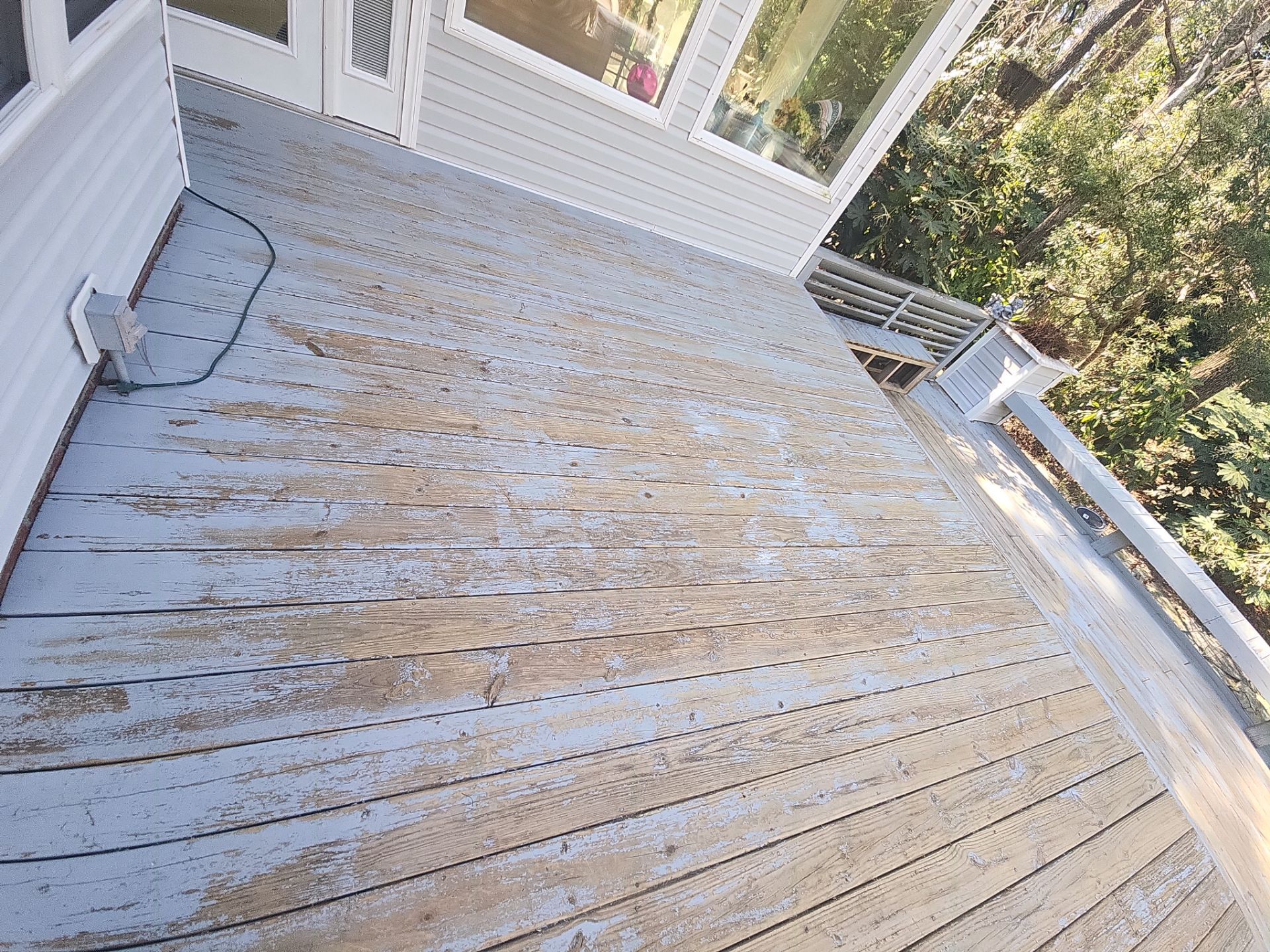 Deck using AcryFin by DuraSeal