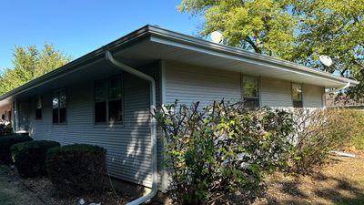 Turtle Shell gutter protection installation in Morris, IL 60450, photograph 48