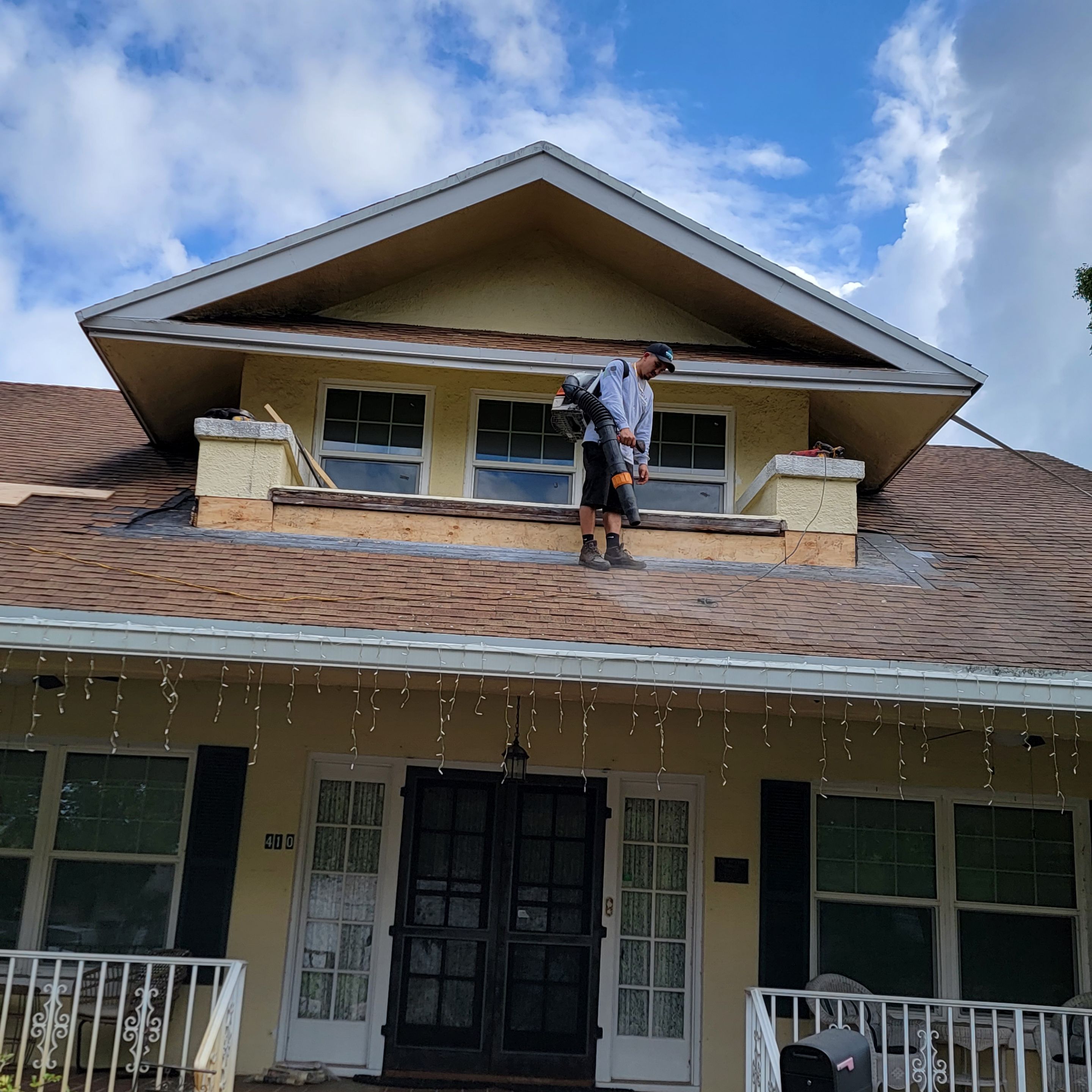 NE 5th Ave, Pompano Beach, FL by G&J Roofing 