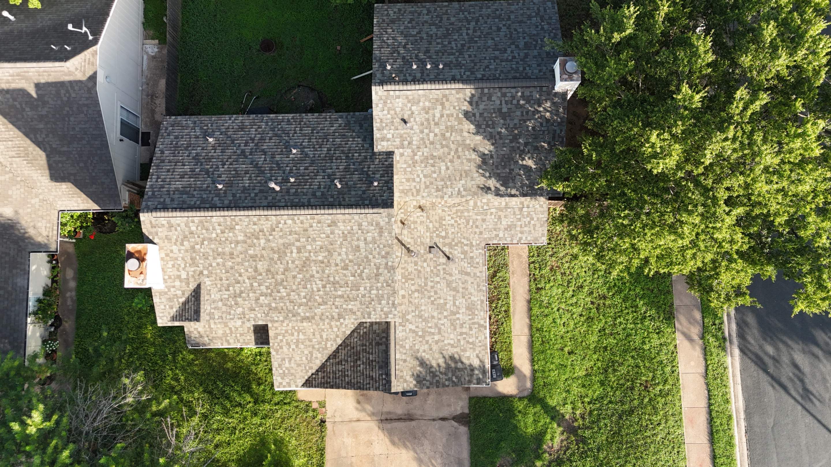 Driftwood - Owens Corning TruDefinition Duration by RoofsOnly.com