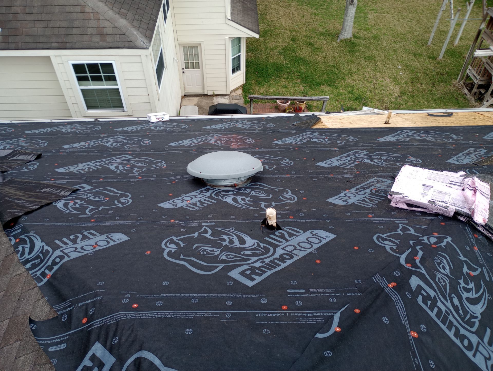 Residential Roofing Installation using Owen's Corning Duration (Lifetime) Shingles by Roof Repair Company