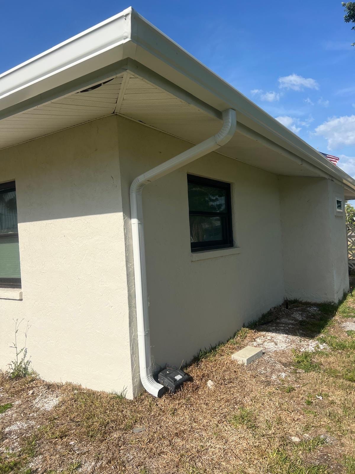 6-Inch Seamless Gutters in Nokomis FL by Gutter Professors