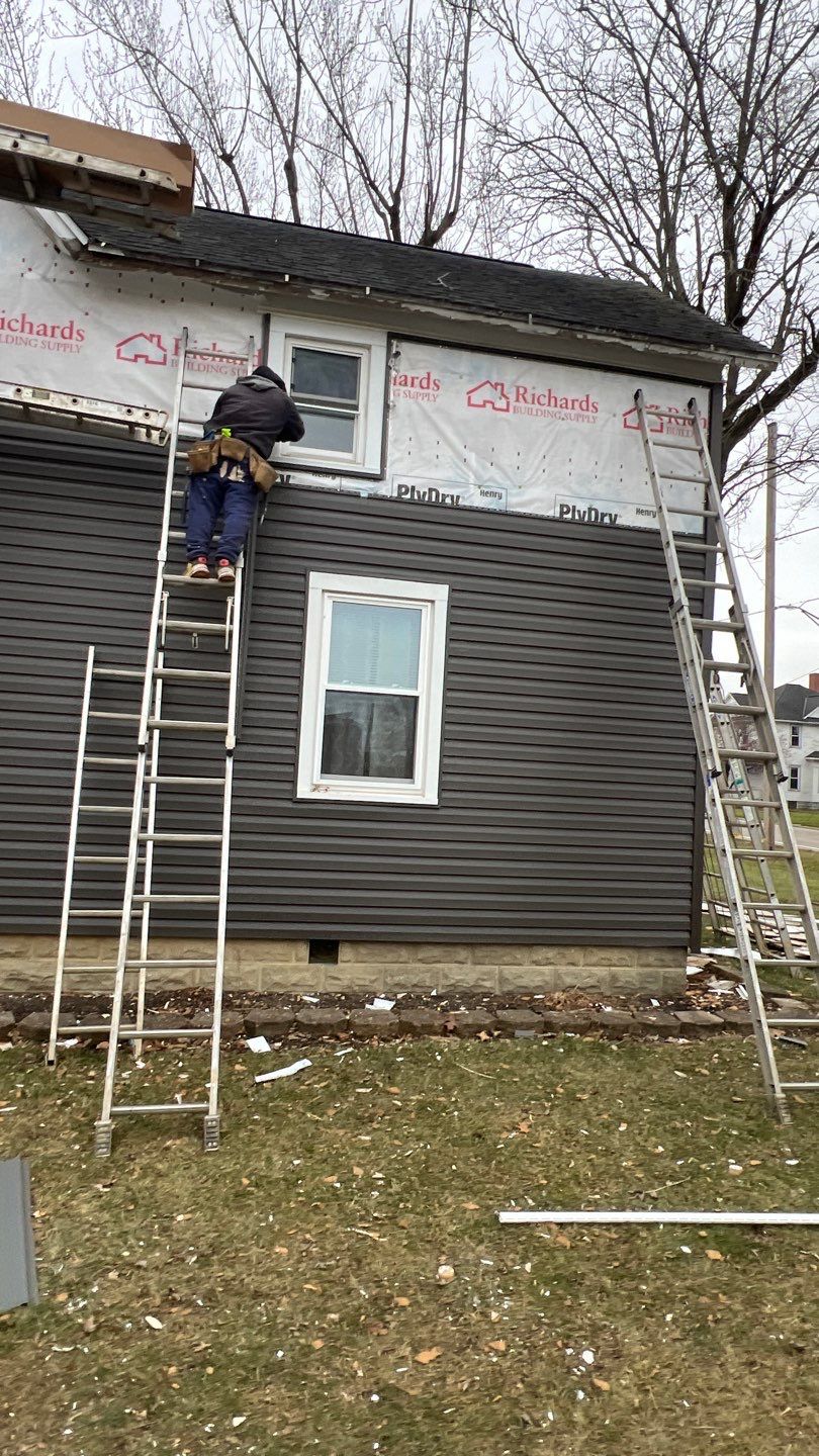 Residential fascia replacement using Exterior Portfolio 4.5 DL - Peppercorn by Nitro Roofing and Construction