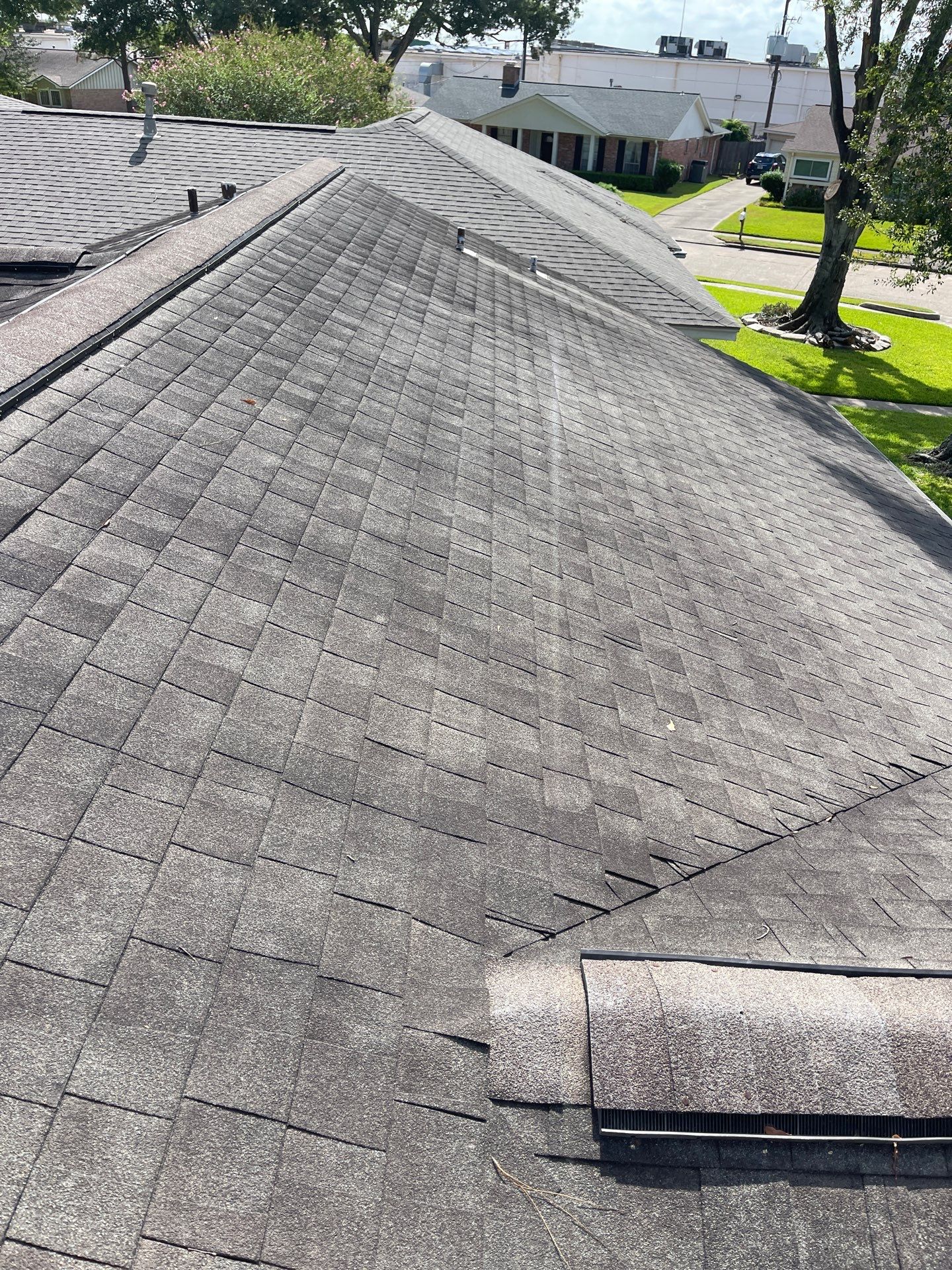 Hail Damage using Owen's Corning Duration (Lifetime) Shingles by Roof Repair Company