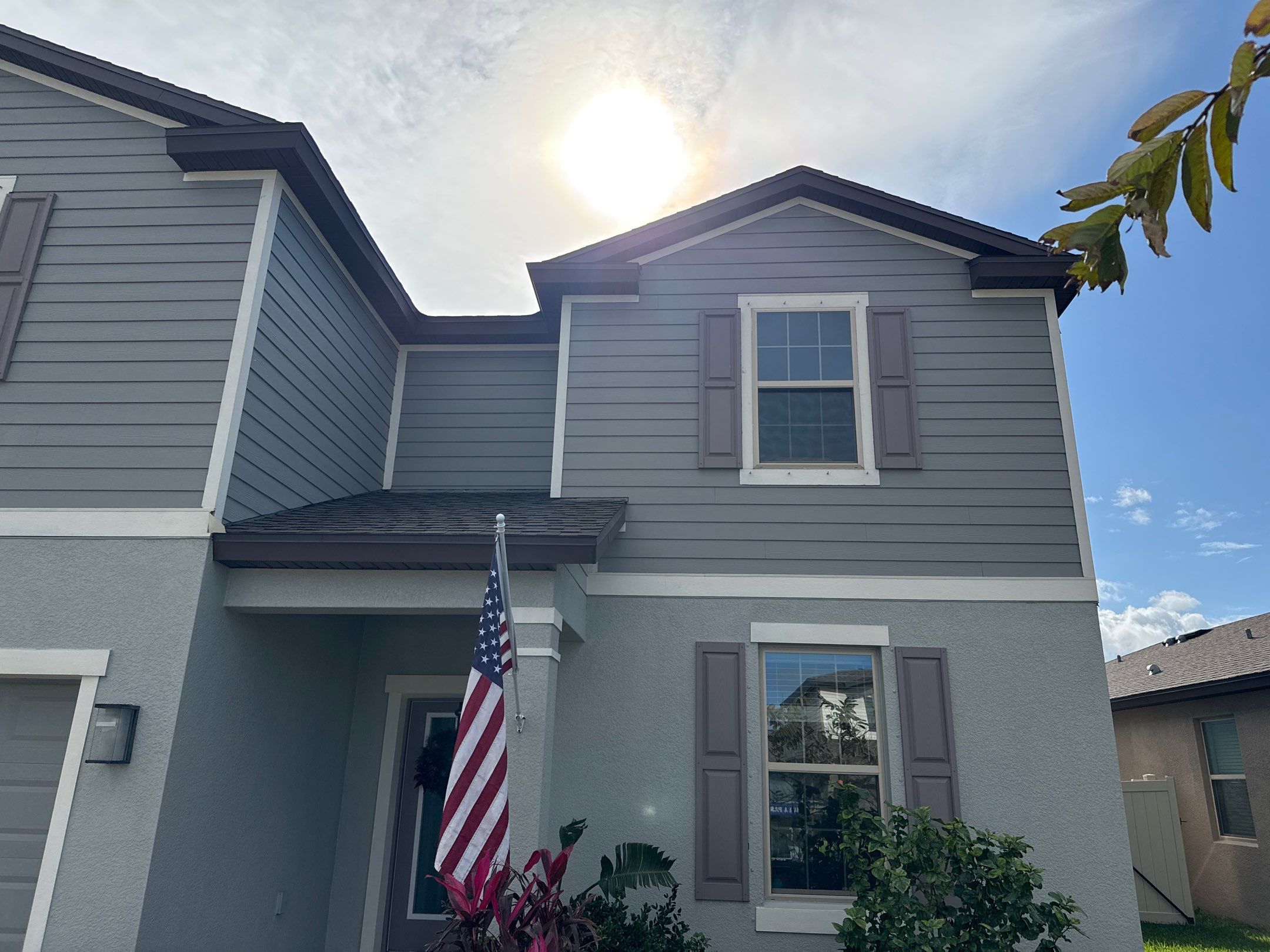 House Wash & Driveway / Sidewalk Cleaning by Sunshine AquaWash
