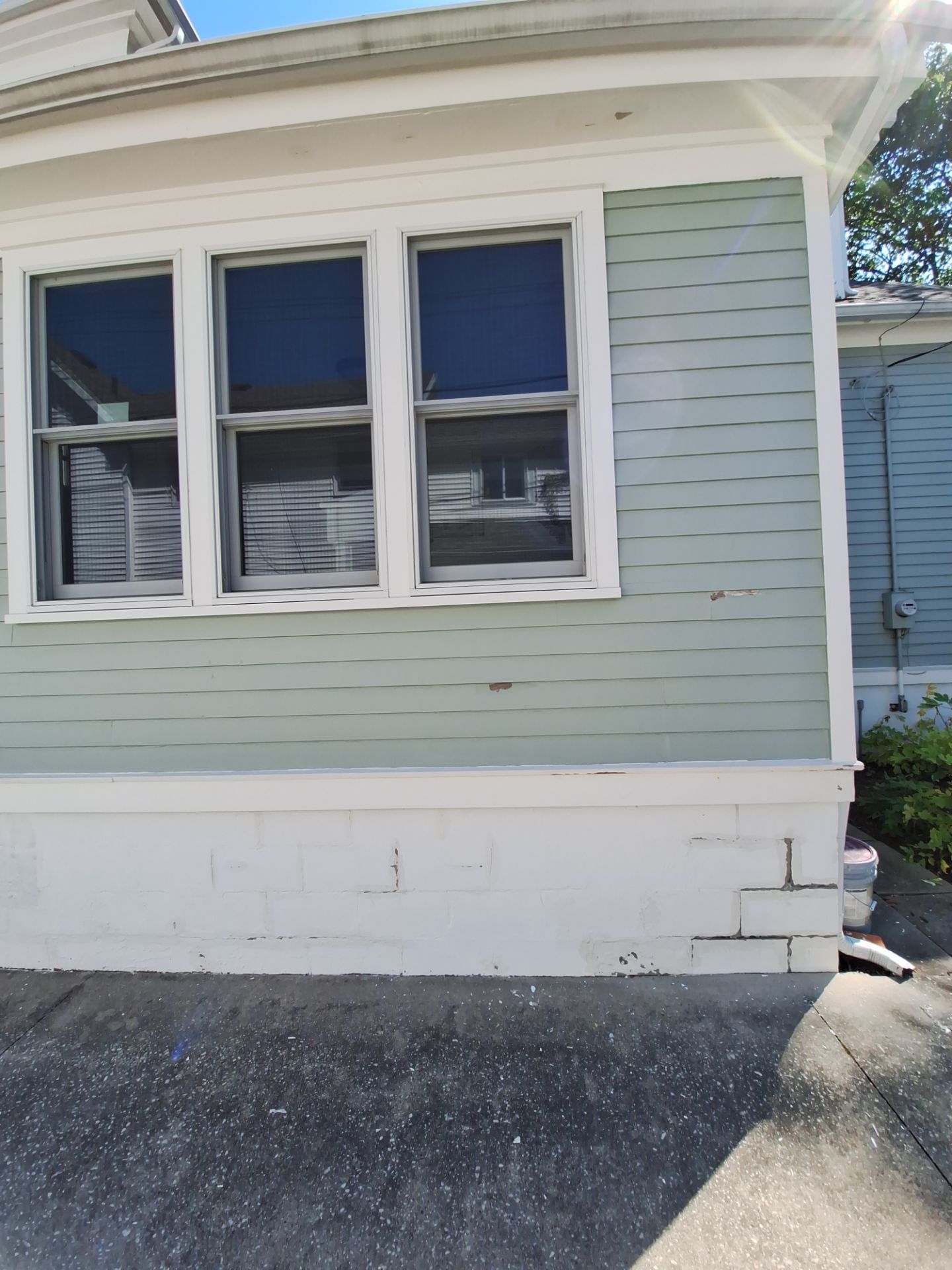 Exterior Painting and Deck staining by Gordon Painting