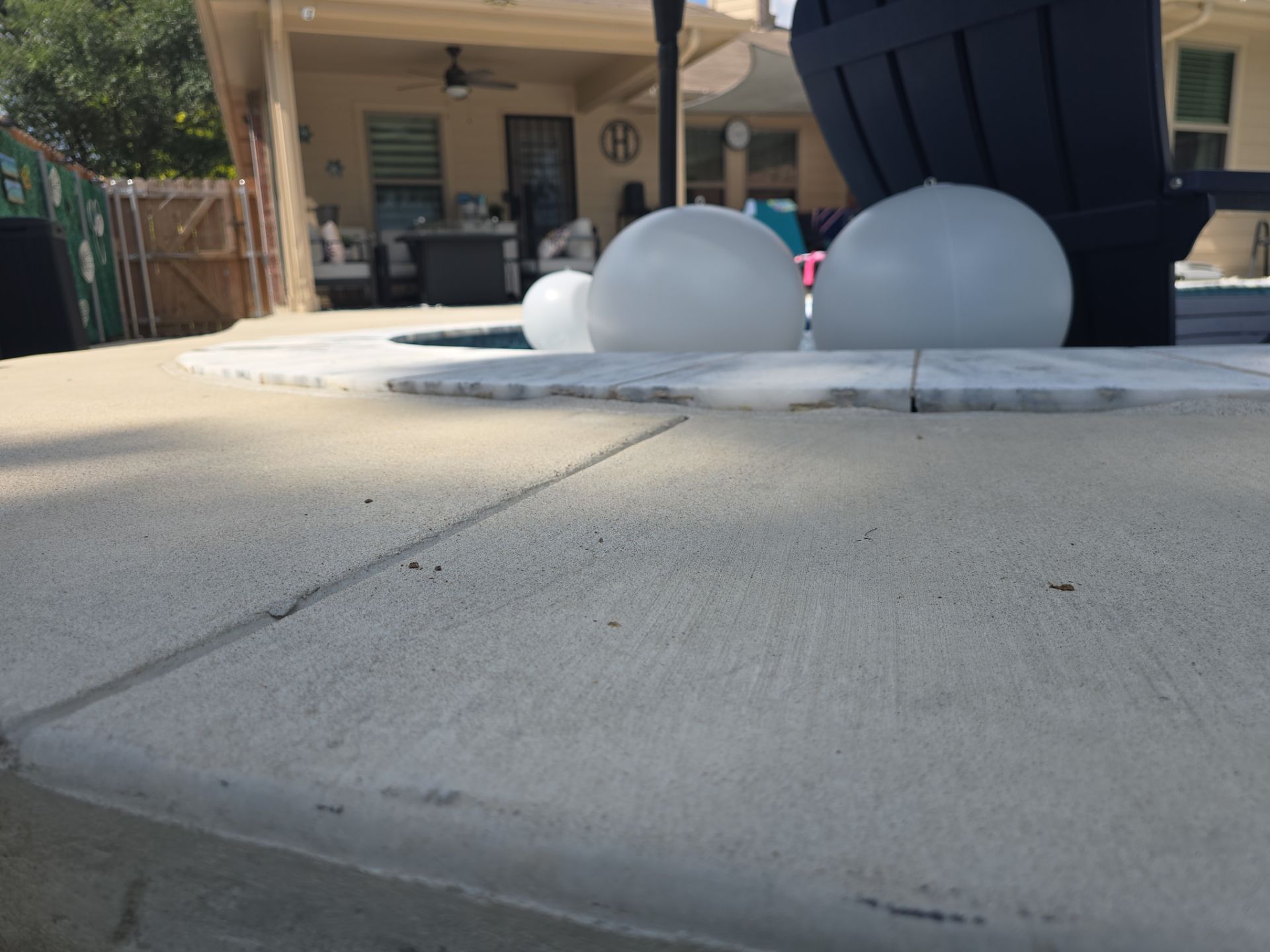 Freeform Pool with Raised Spa and Tanning Ledge by Pinnacle Pools and Spas - DFW