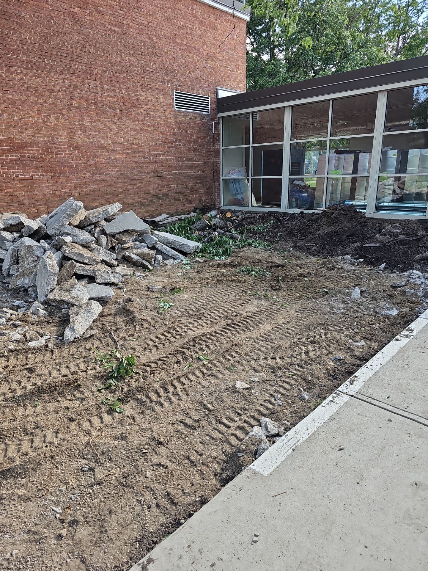 Salem Elementary School Outdoor Classroom by Southwest Greens Midwest