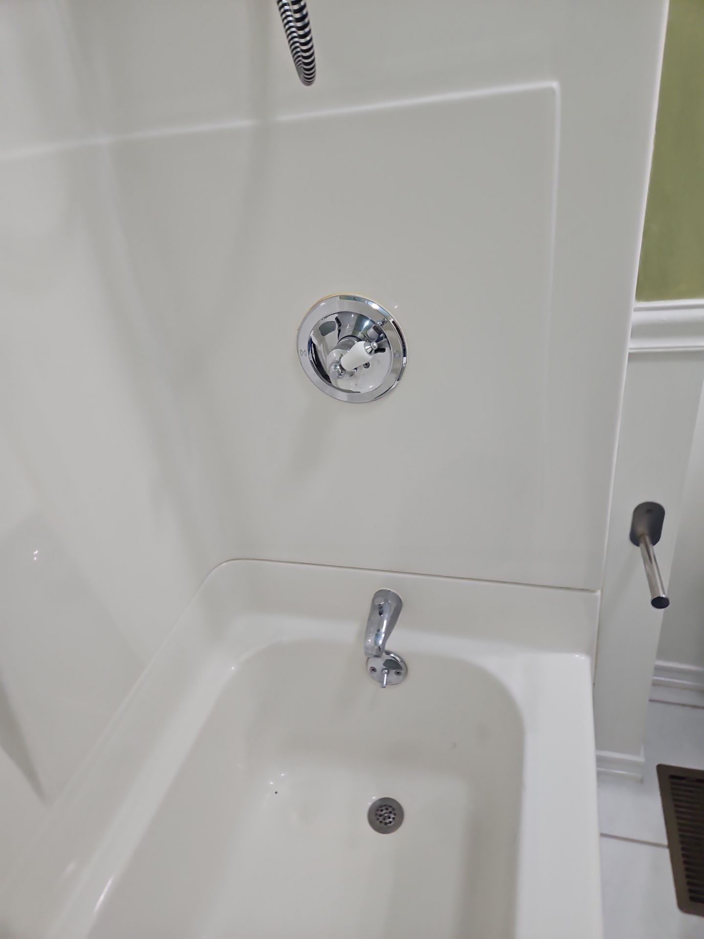 One-Day Shower Replacement by The Shower Company