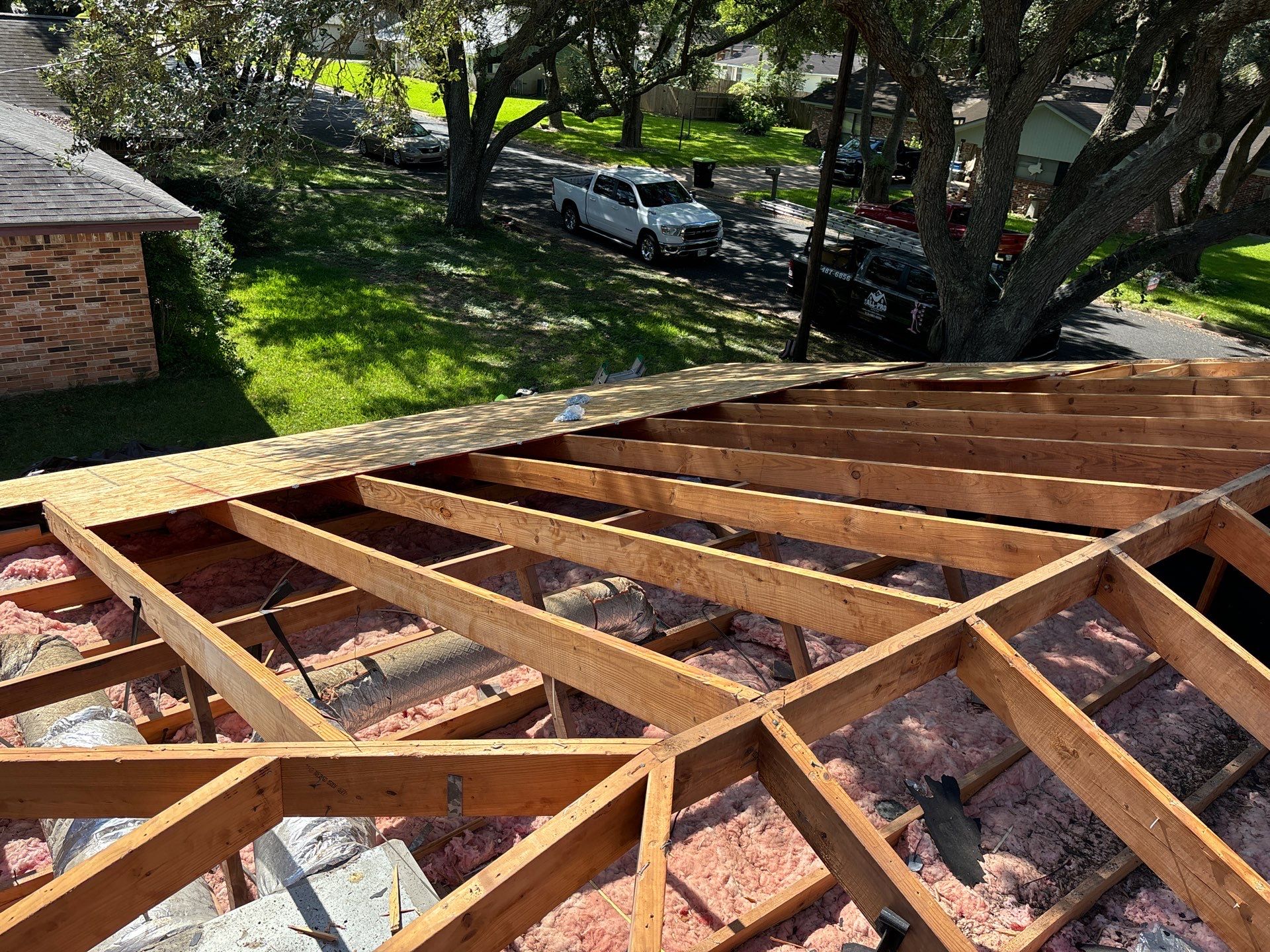 Residential Roofing Installation using Owen's Corning Duration (Lifetime) Shingles by Roof Repair Company