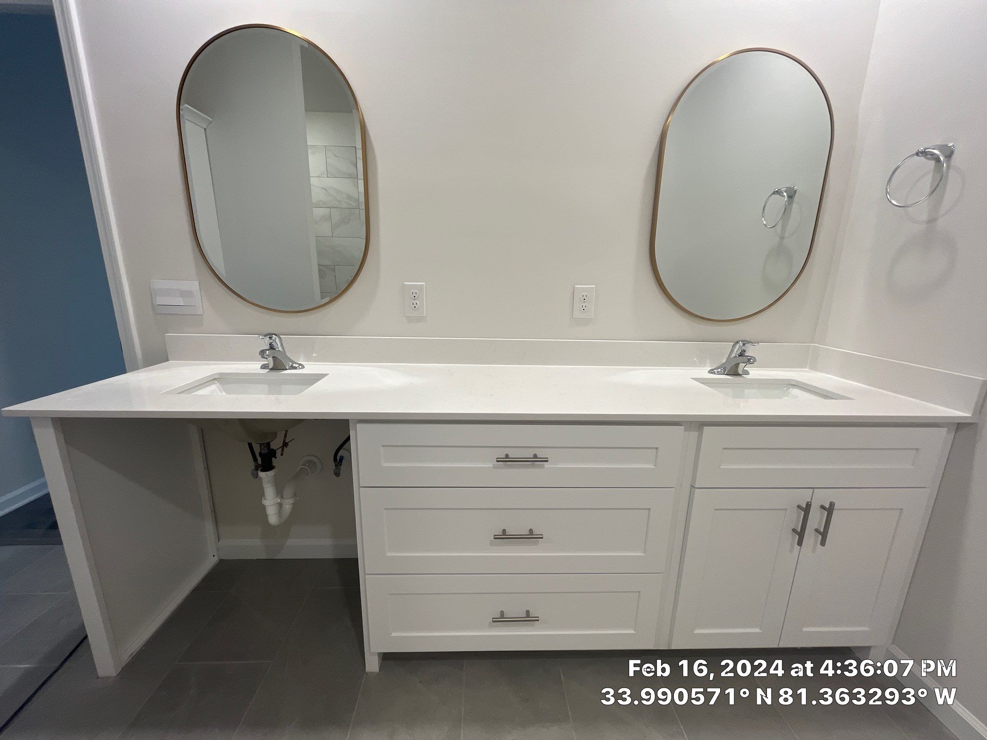 Geaux 2 Guy - Accessible Bathroom Remodel by Thompson Industrial