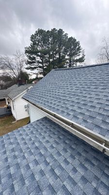 Residential Roofing Installation using GAF Timberline HDZ Biscayne Blue