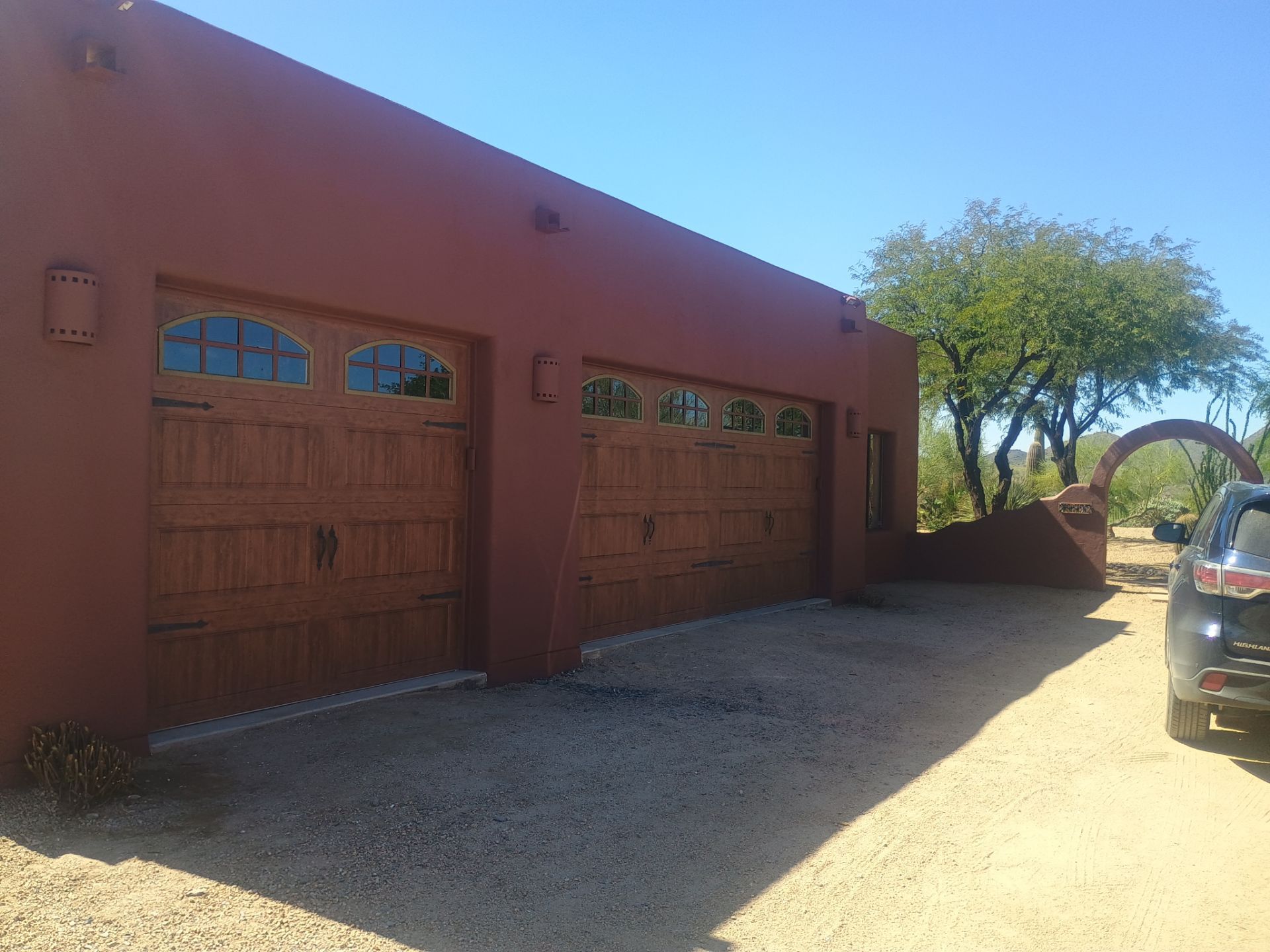 Exterior Painting - Cave Creek by Crash of Rhinos Painting & Garage Floors