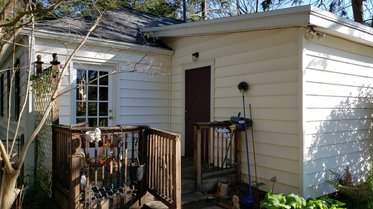 House Wash using cleaner by Power Wash Masters LLC