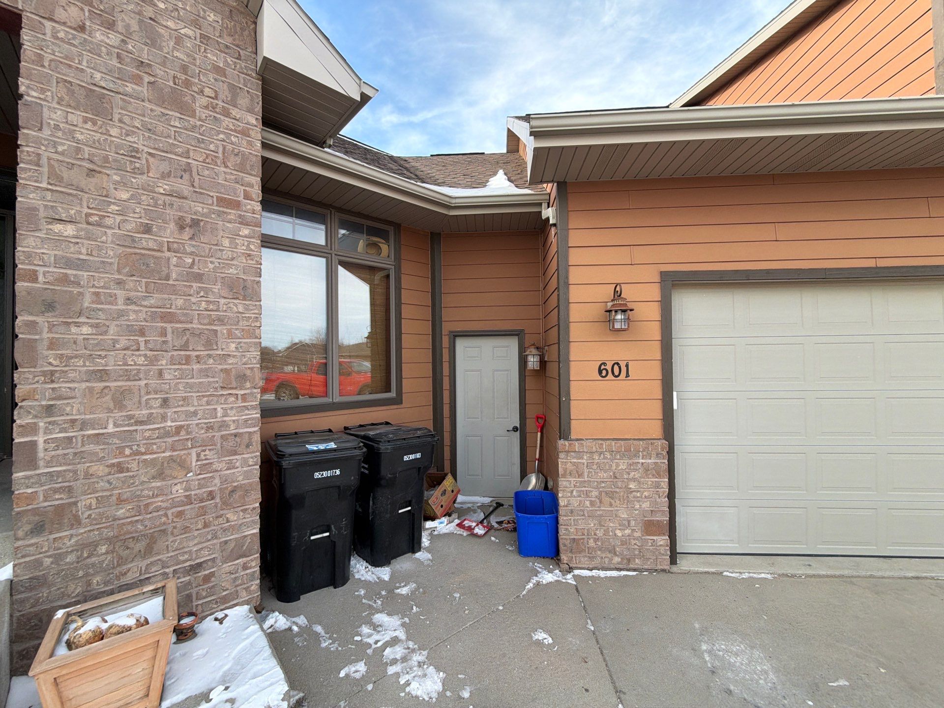 Residential Exterior Painting and Siding Restoration in Crooks by Select Painting, Coatings & Garage Cabinets