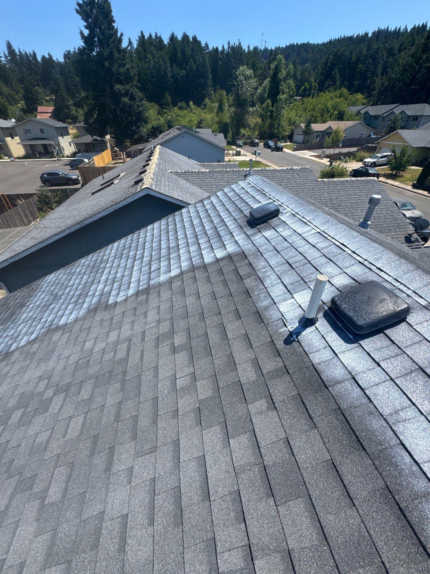 Project in Cottage Grove by Roof Maxx of Grants Pass