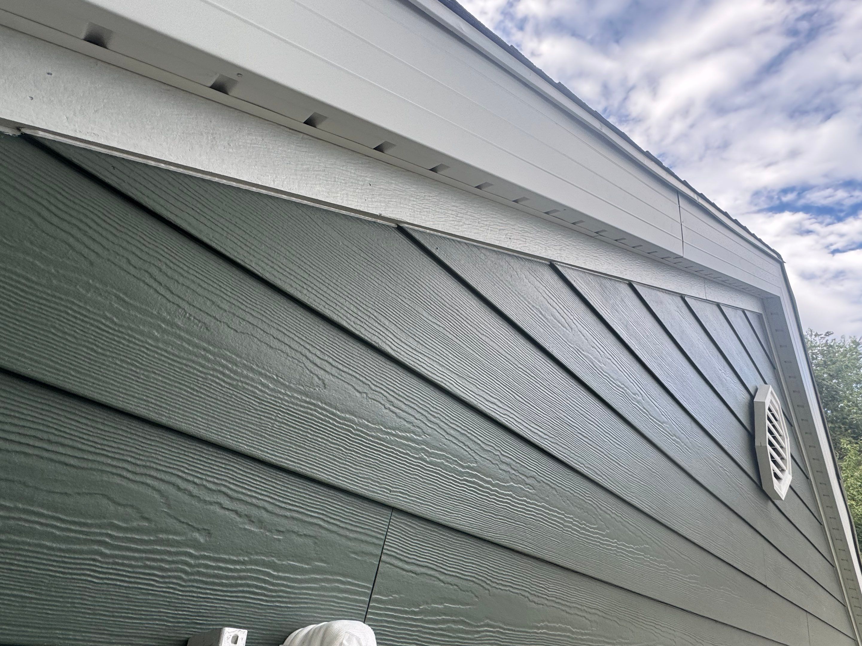 Farmington | Custom Hardie Mixed Siding | Thyme Green & White by Ideal Siding Utah
