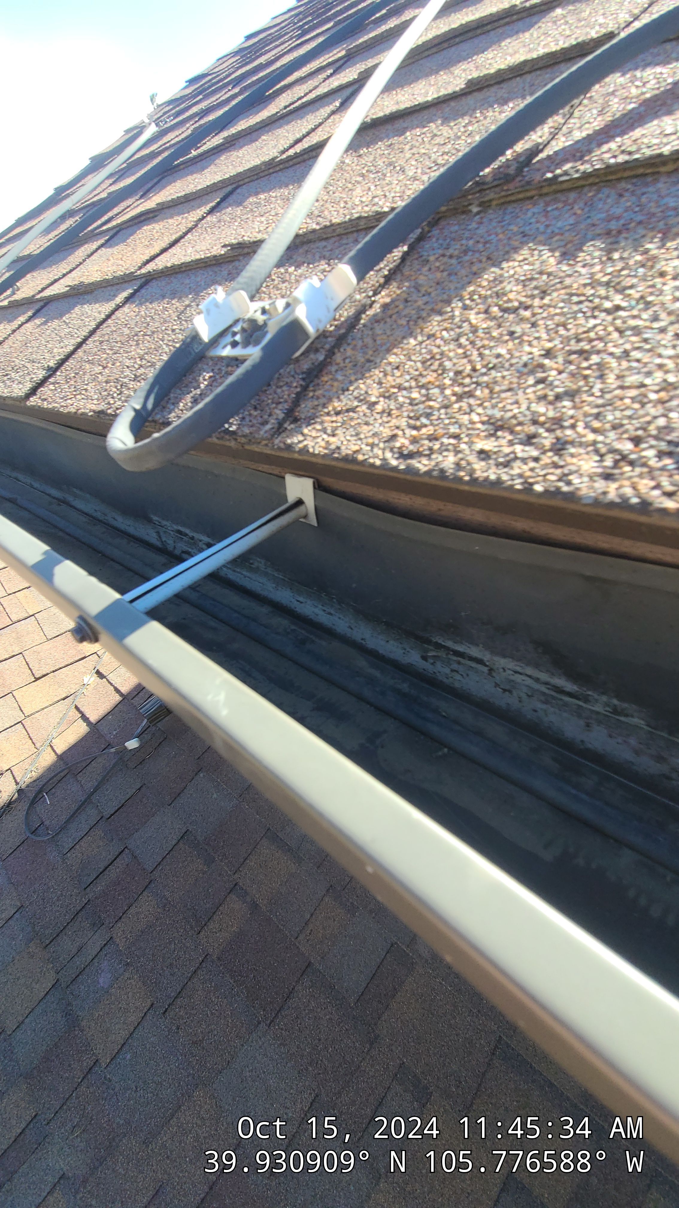 Gutter Cleaning by Wheatley Creek Services
