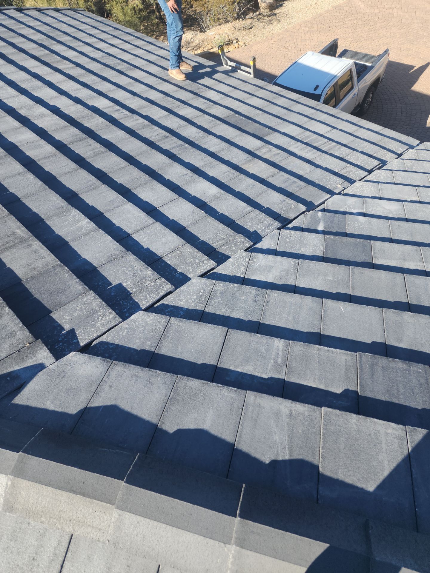 Onyx Concrete Tile by Reimagine Roofing