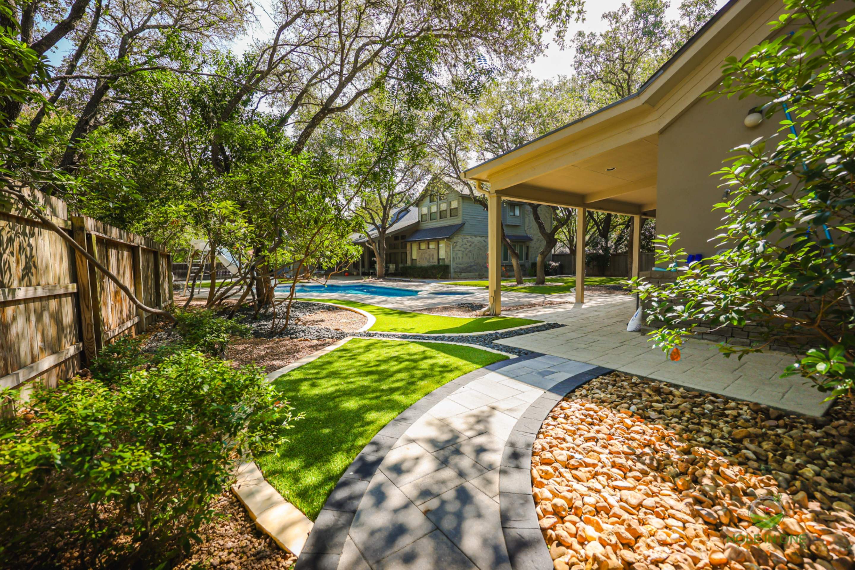 Chase Oak, San Antonio Tx. by Hole In One Lawns, LLC