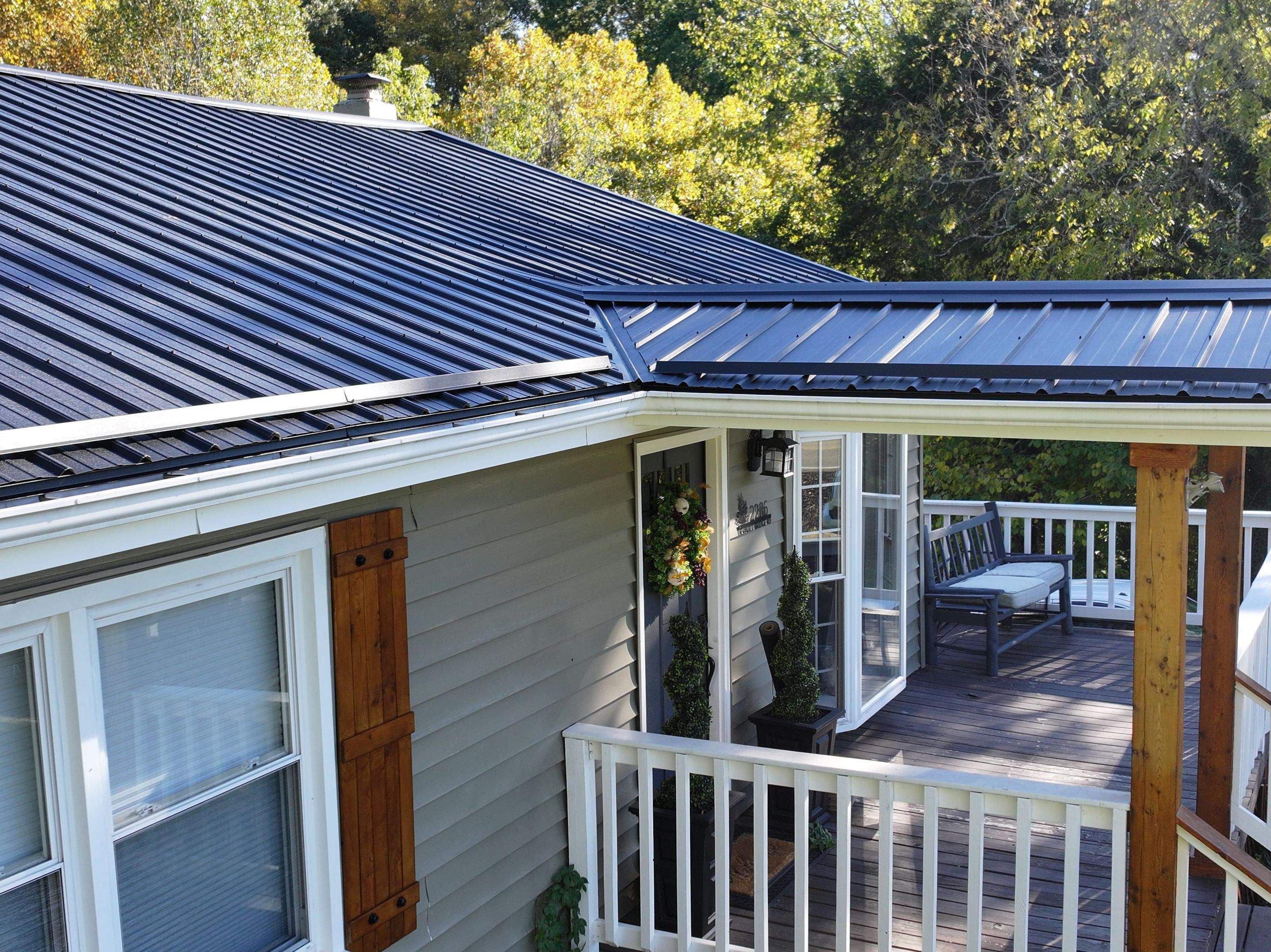 Higgs Residence by Omnia Roofing
