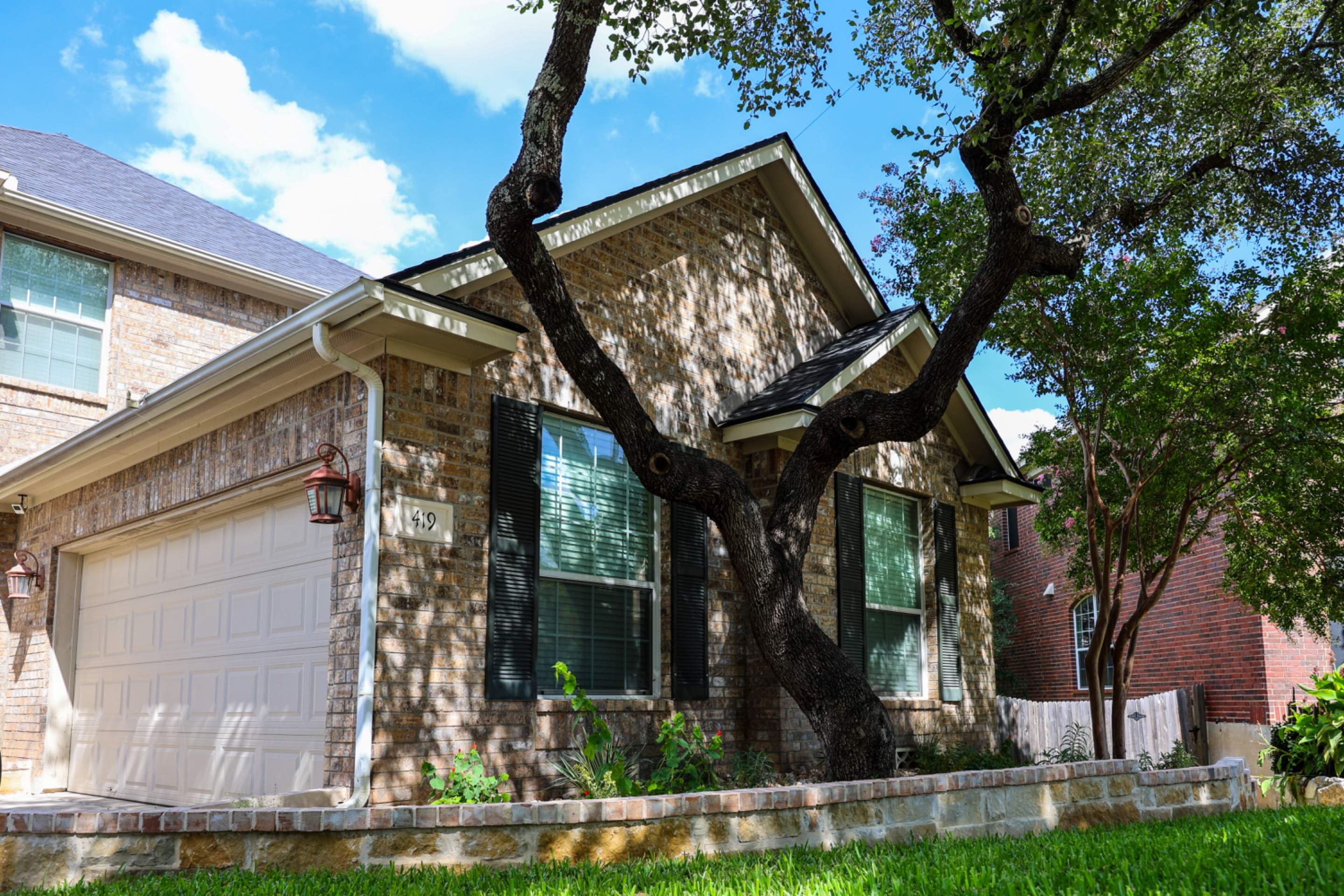Stone Oak - San Antonio, TX by Hole In One Lawns, LLC
