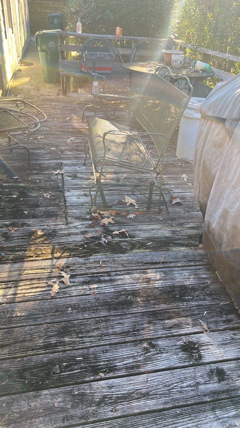 Weathered Deck using Wood Sealant by DuraSeal