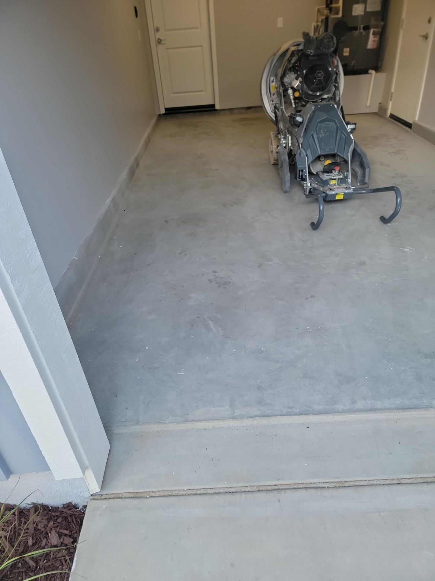 Slate Stone Polyurea Garage Floor Coating in San Luis Obispo by MGP Coatings