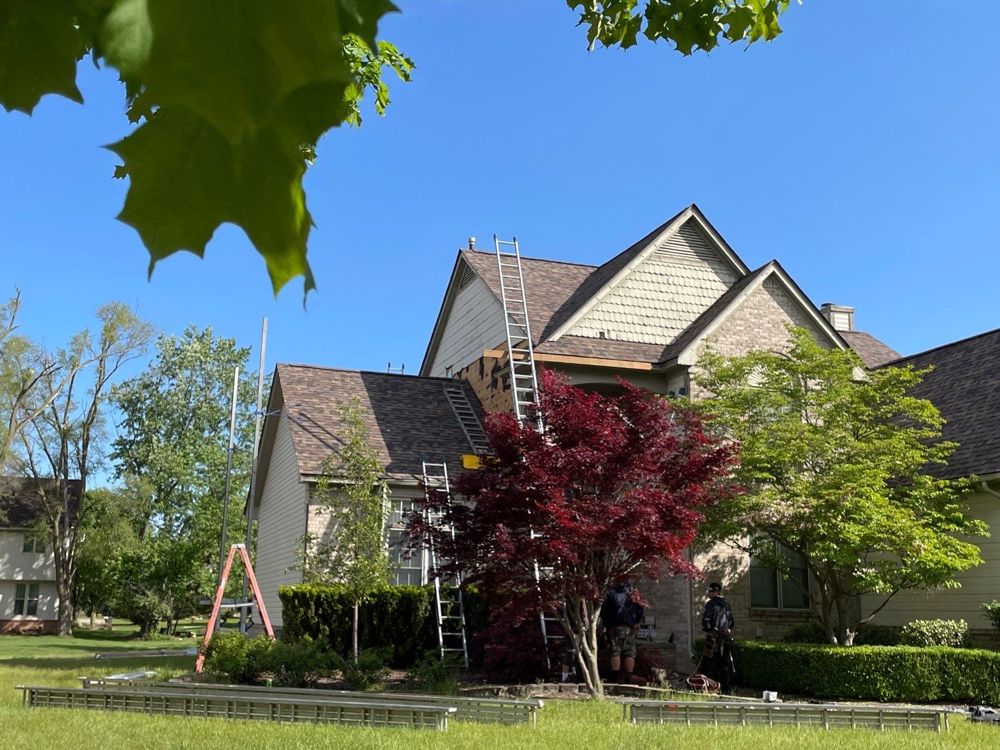 Siding Replacement using CertainTeed Restoration Classis D4 by 180 Contractors