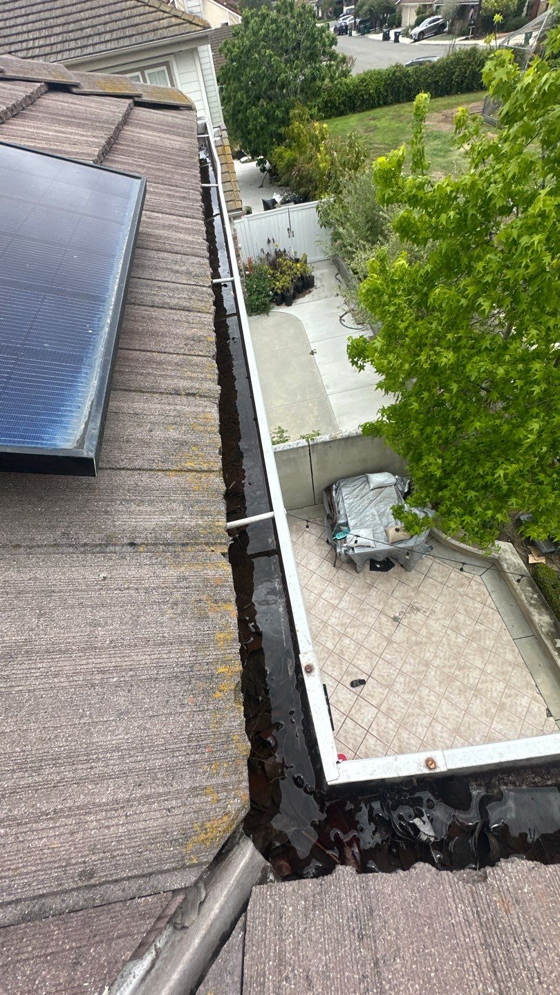 Irvine Gutter Cleaning by Property Cleaning Experts