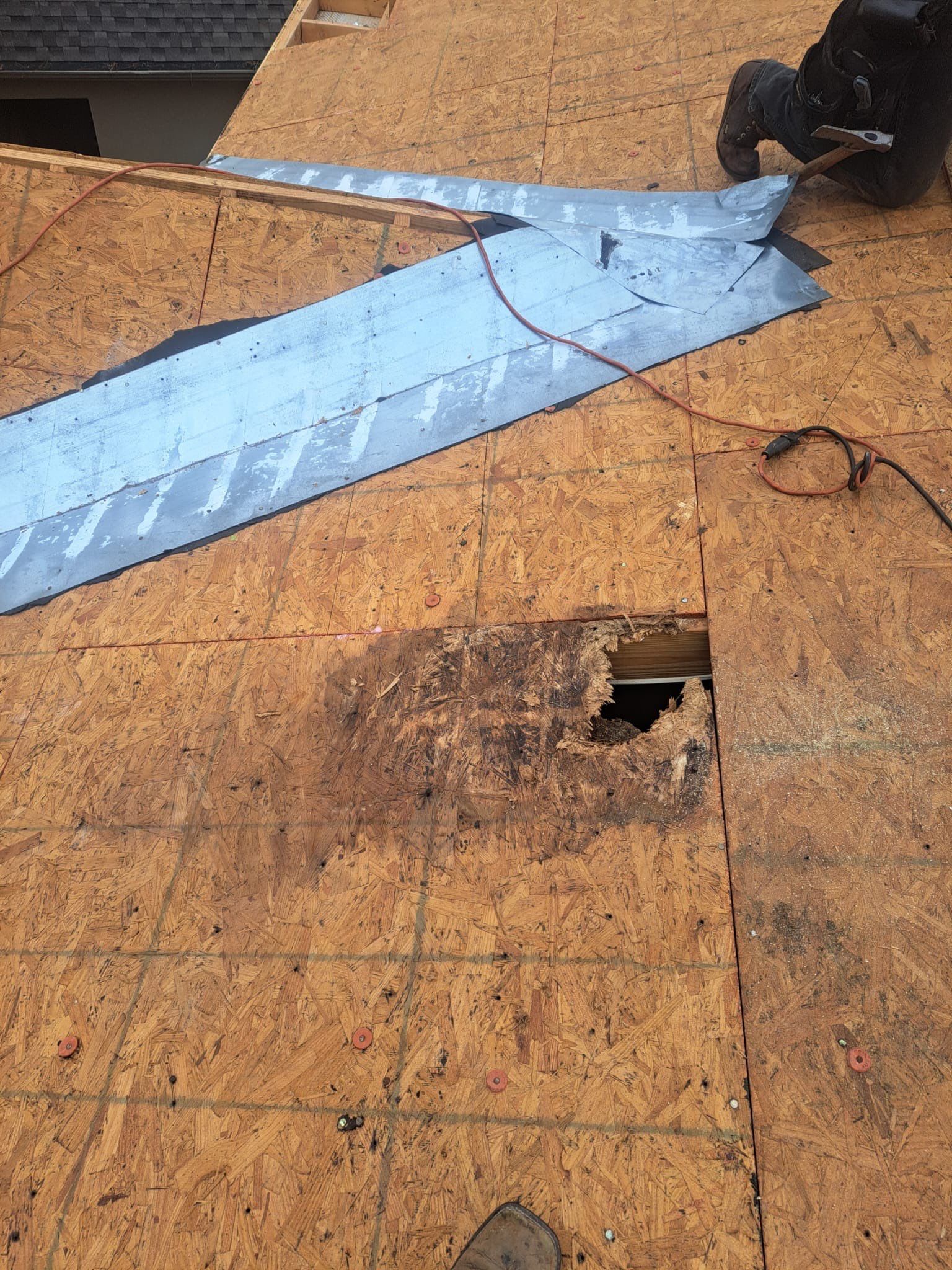Lakefront GAF Roof Replacement — Montgomery, TX by PL Roofing & SB Roofing, LLC.