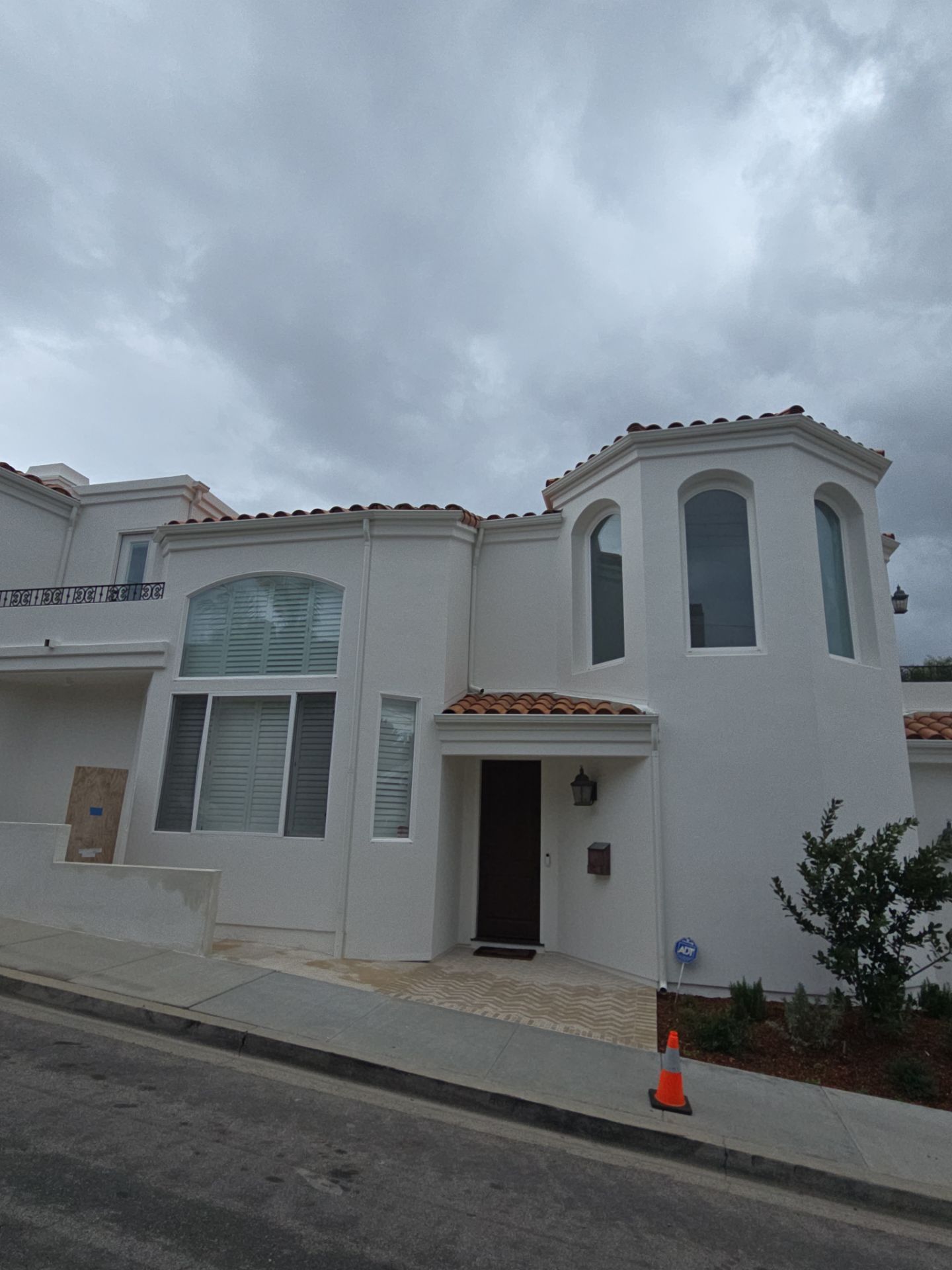 Rain Gutters Project in Manhattan Beach by Insulation Labs
