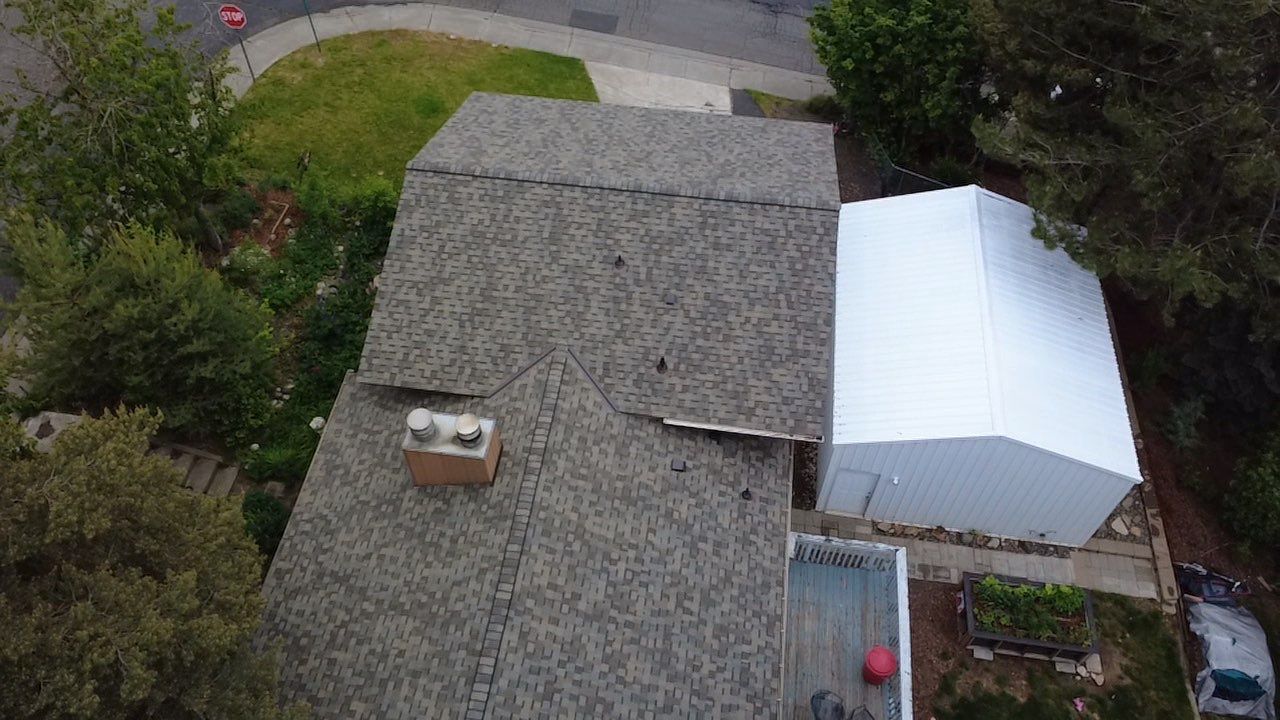 Pullman Residential Roof Installation featuring CertainTeed Landmark Pro Shingles NW Friel St Pullman, WA, 99163 Best - The Alpine Premium System - 5-Star PREMIER SureStart PLUS Coverage - CertainTeed 50 Year Material Guarantee - CertainTeed Workmanship Guarantee: LIFETIME - CertainTeed Warranty Transfer Period: 30 Years - Certainteed Landmark® PRO Shingle - Weathered Wood by Alpine Roofing