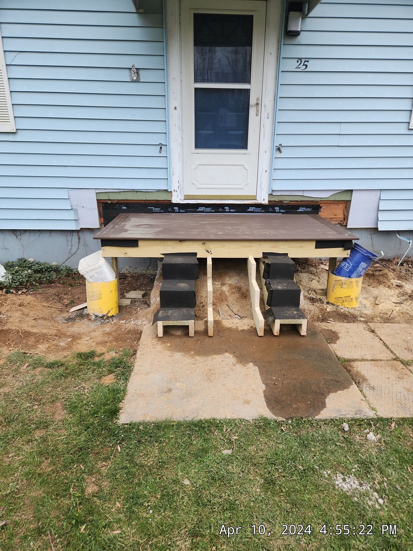 Siding Installation using Royal Building Products Carbon by A Plus Exterior