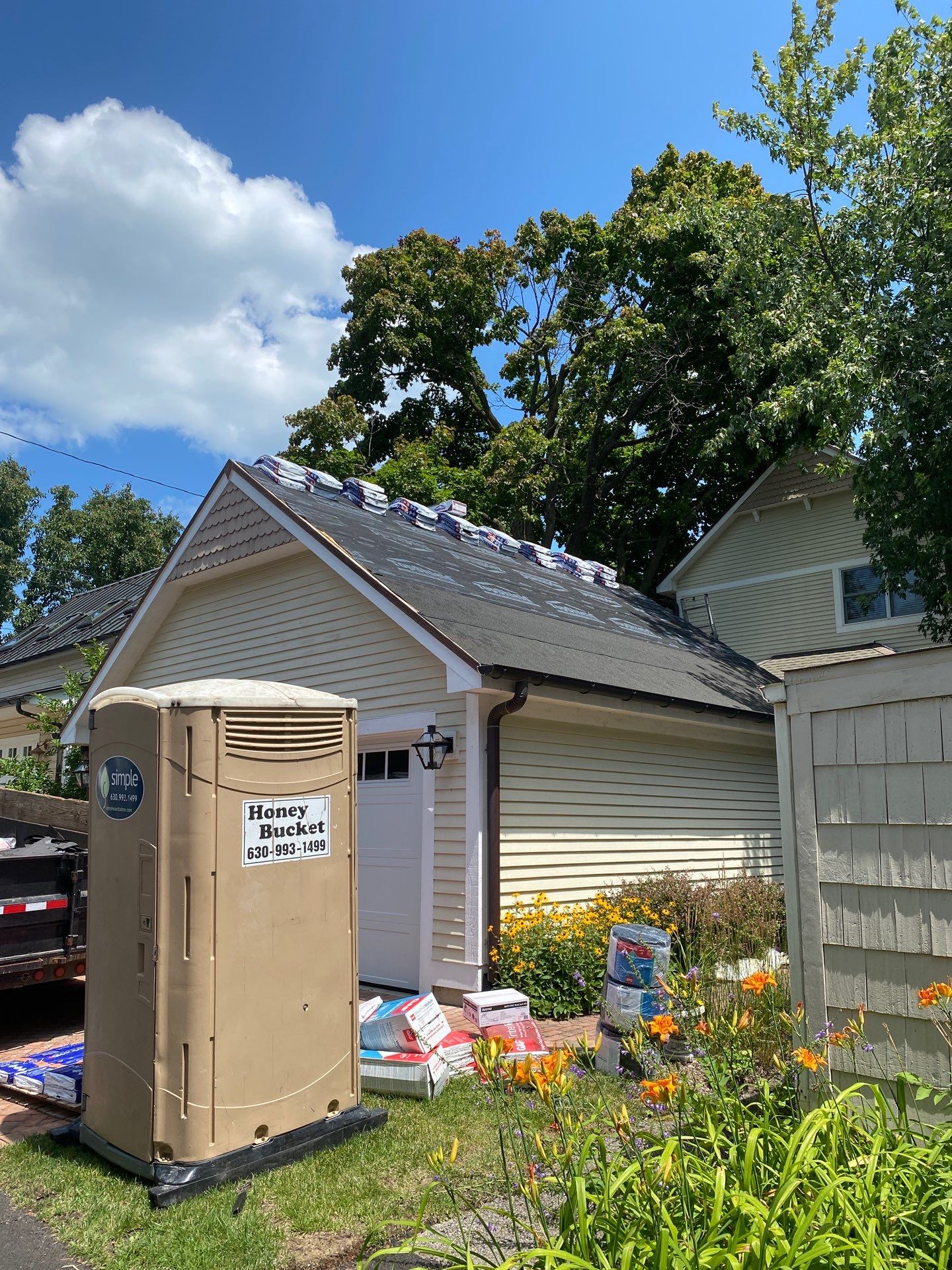 Asphalt Roof Installation by Custom Installations