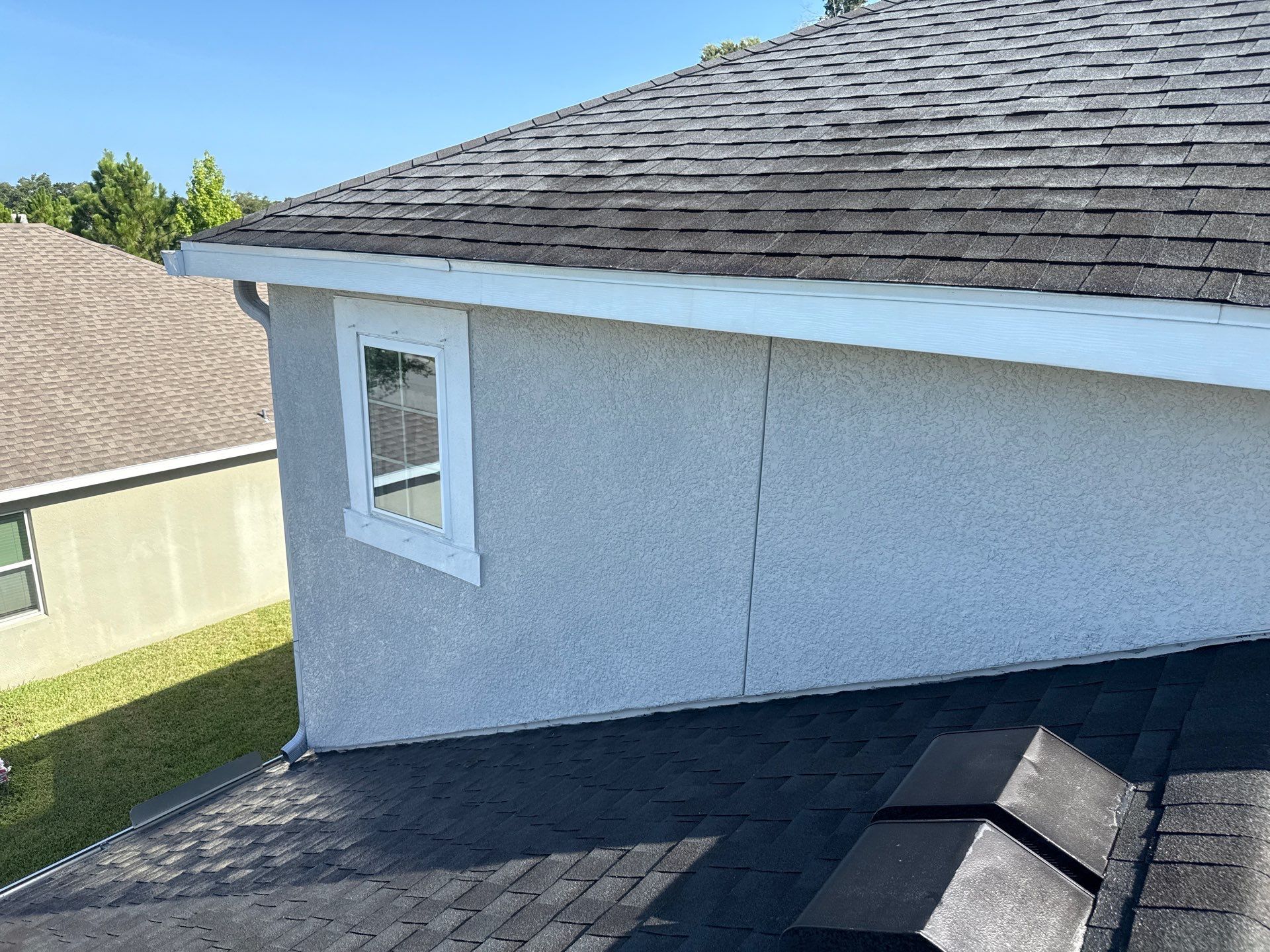 HOA-Required House Wash & Concrete Cleaning – Old Mill Preserve, Palmetto, FL by Sunshine AquaWash